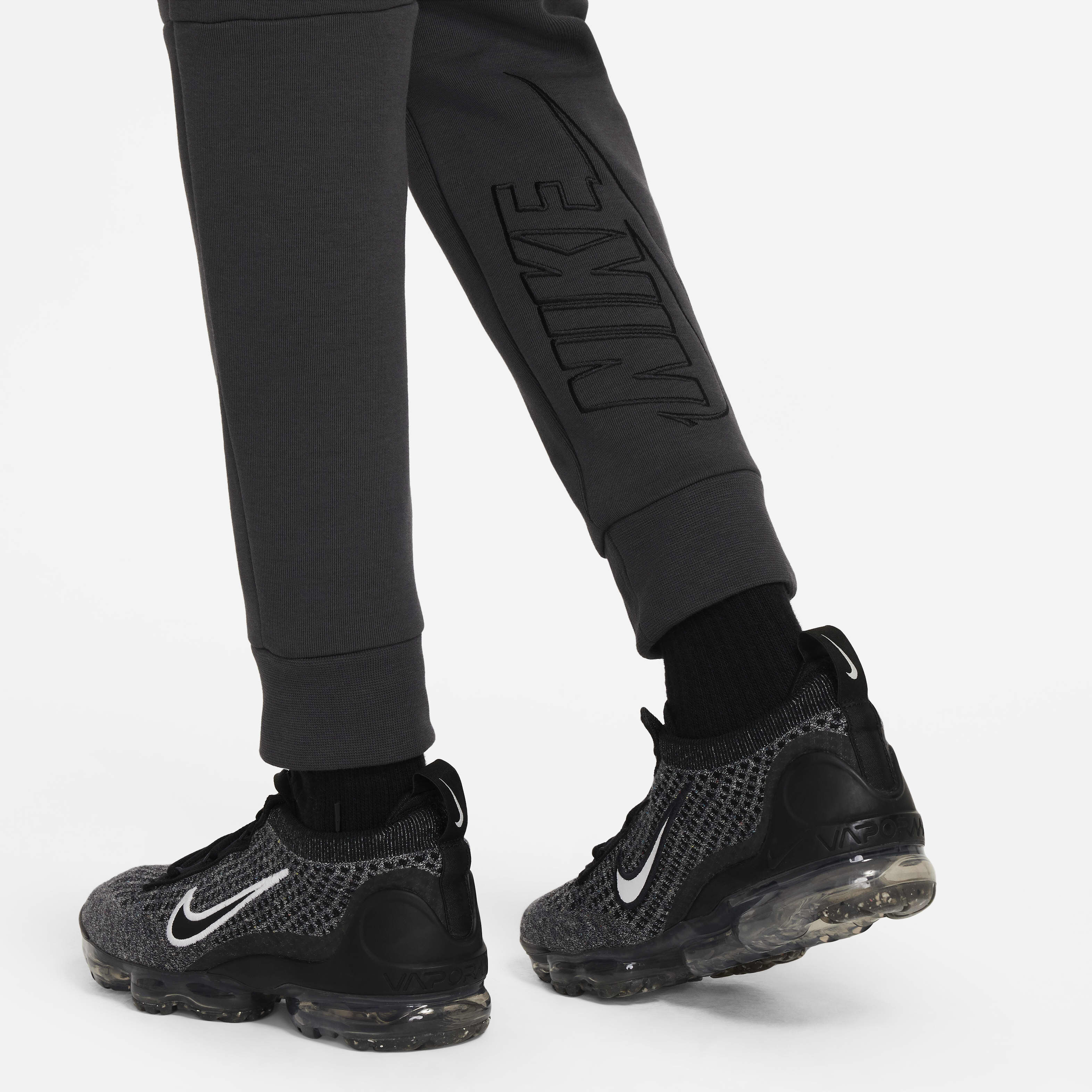 Nike Sportswear Tech Fleece image number 4