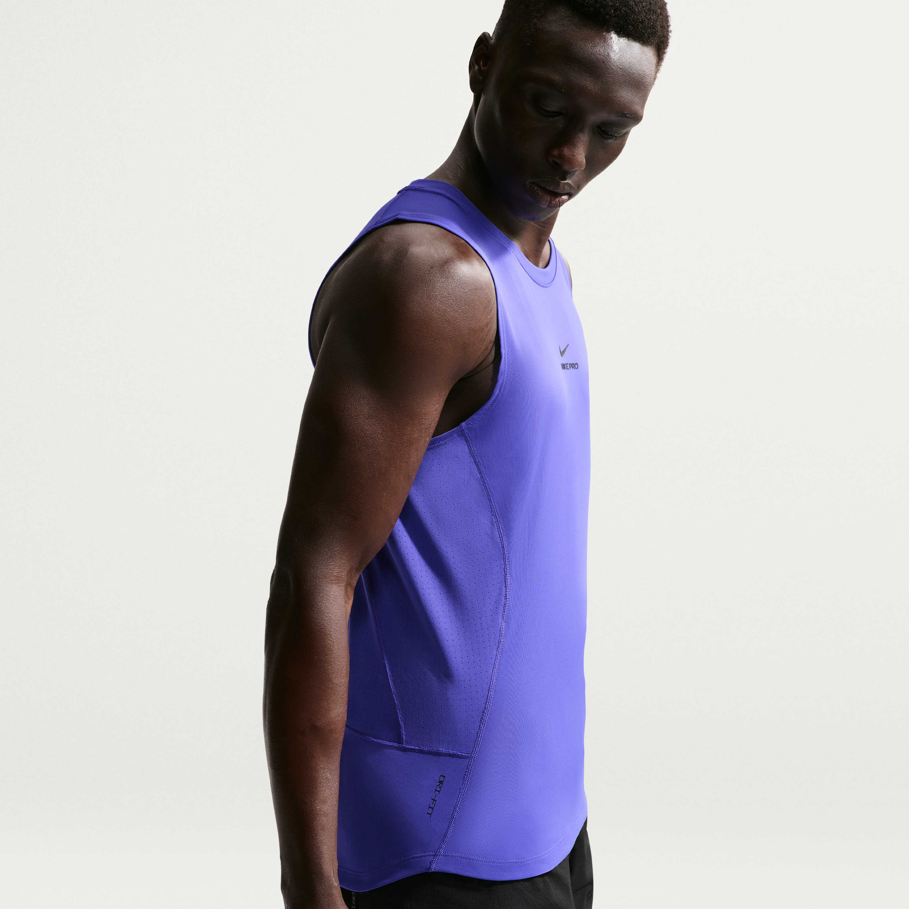 Nike Pro image number 2