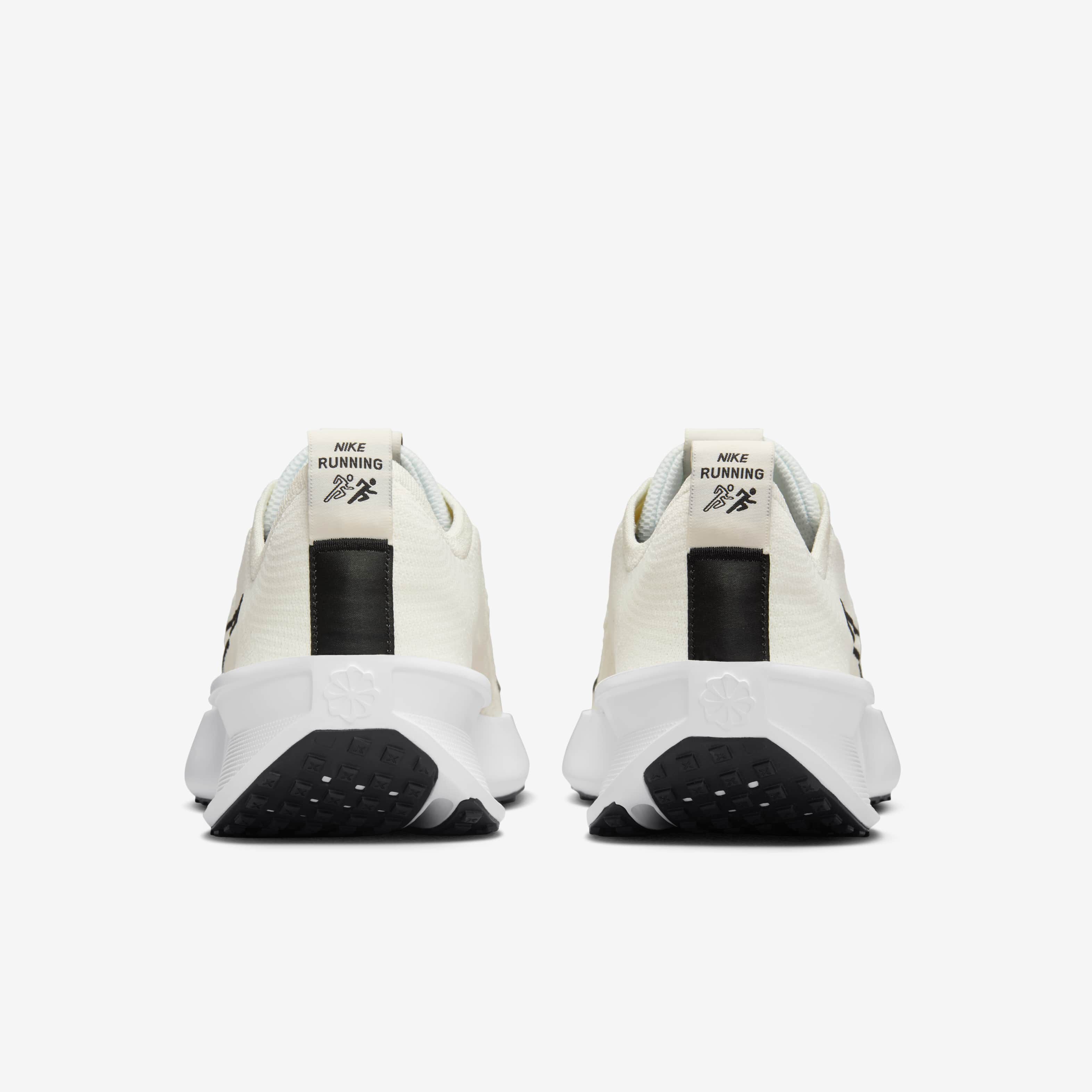 Nike Interact Run image number 5