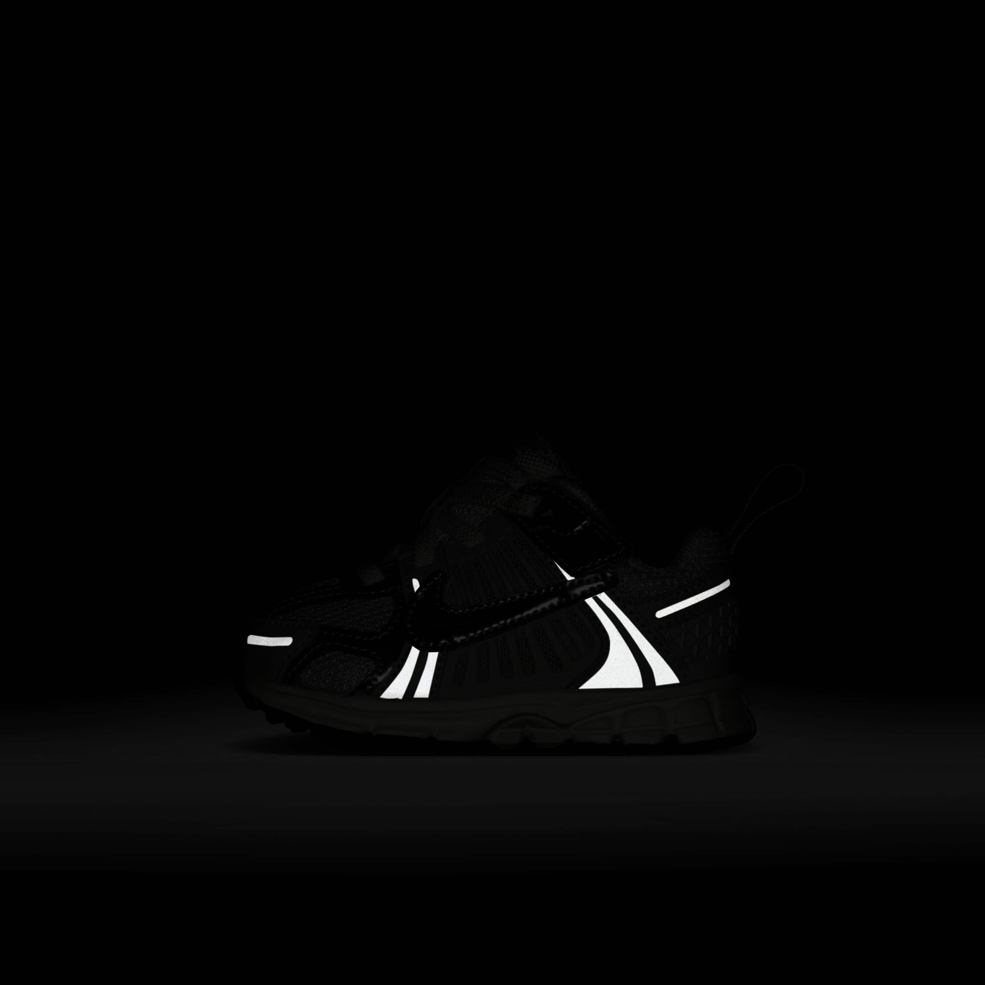 Nike Vomero 5 image number 7