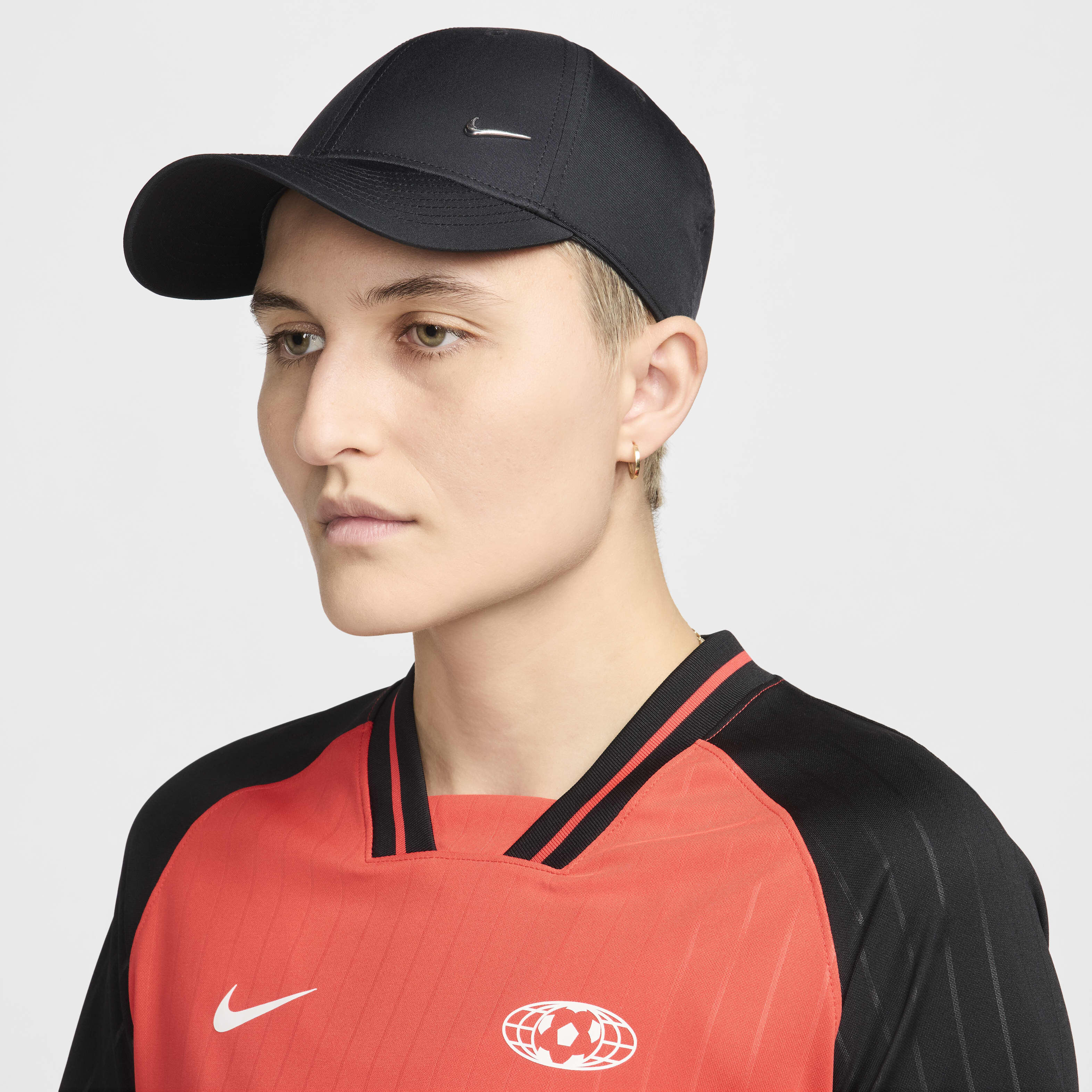 Buy Nike Club Structured Metal Swoosh Cap Nike Qatar Official
