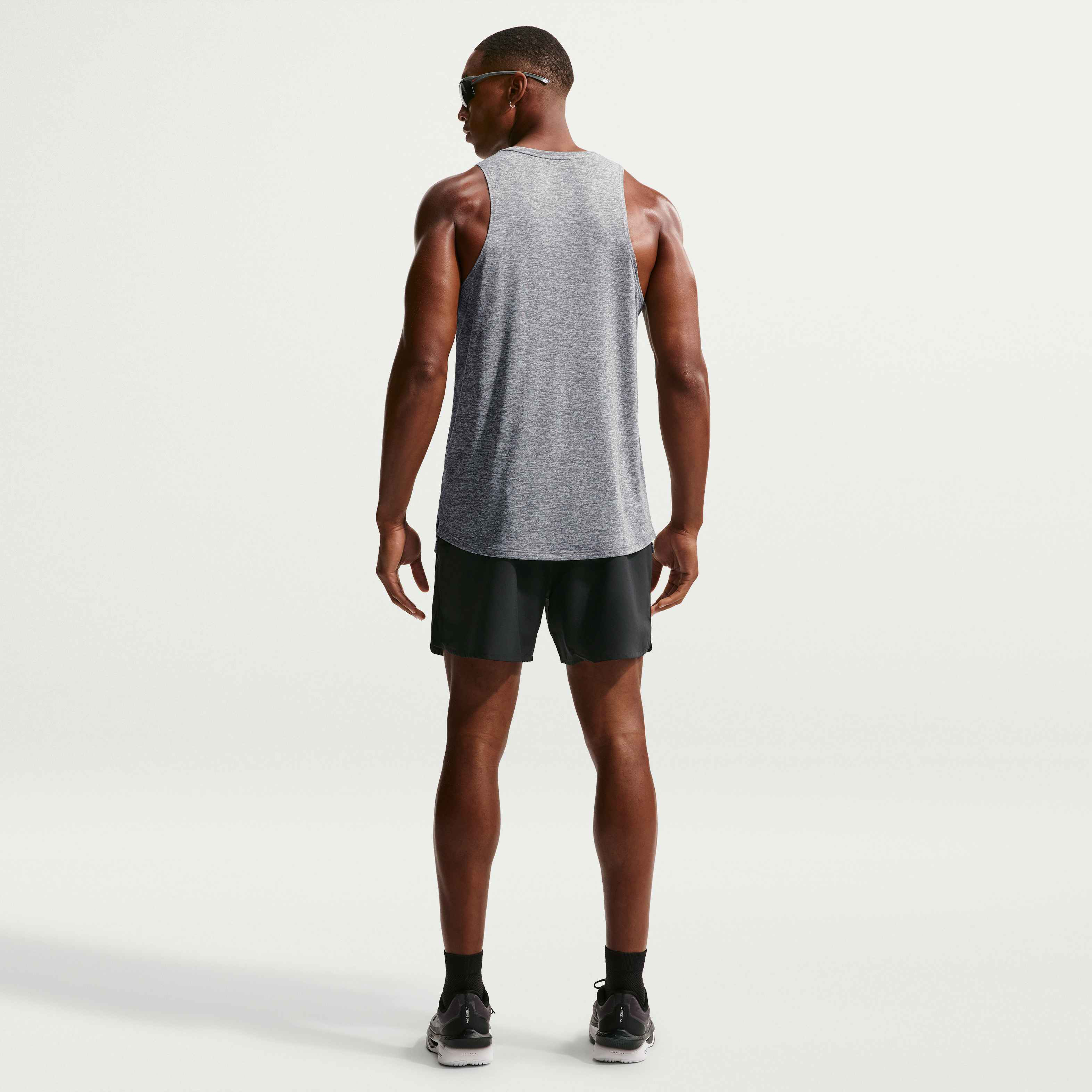 Nike Stride image number 4