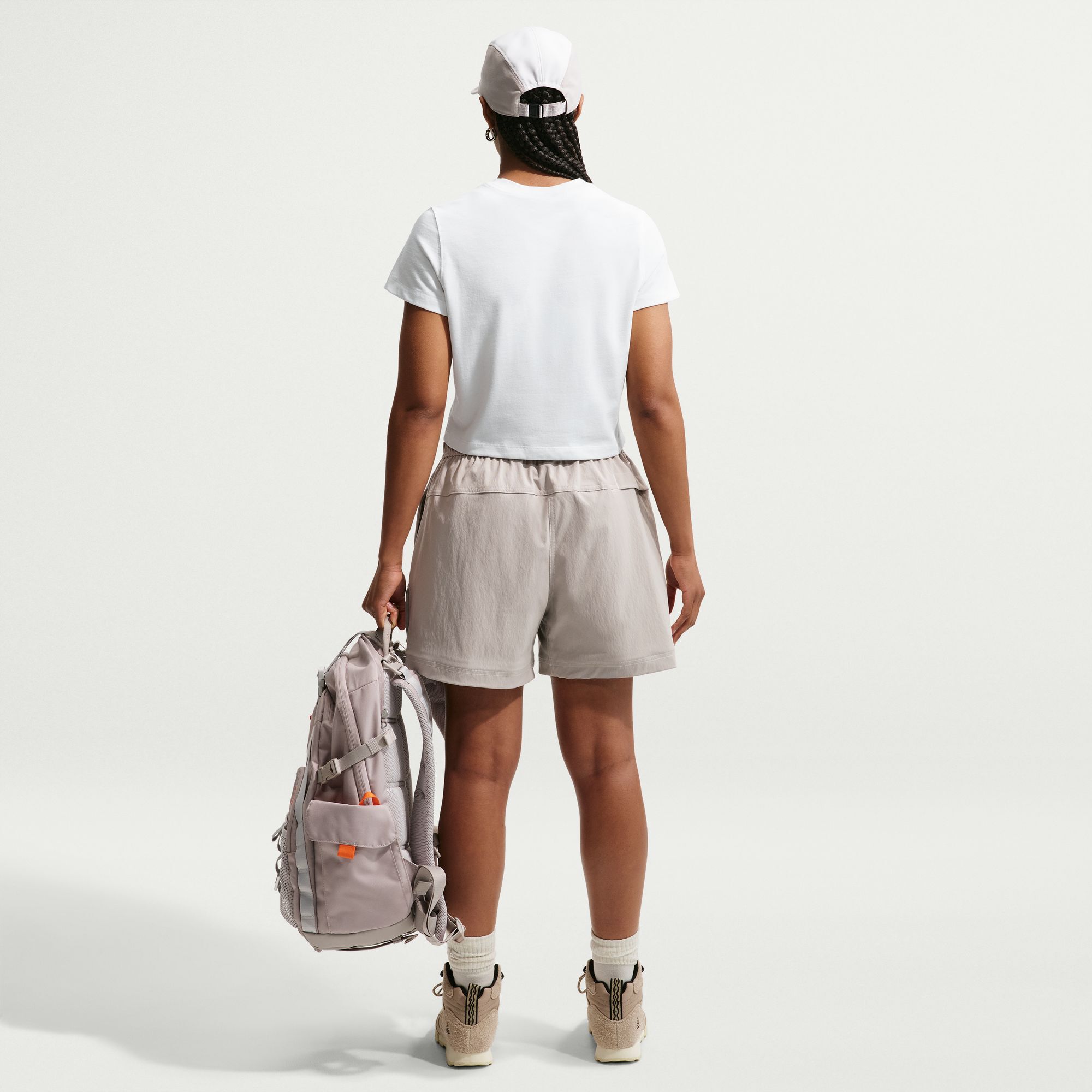Nike ACG image number 1