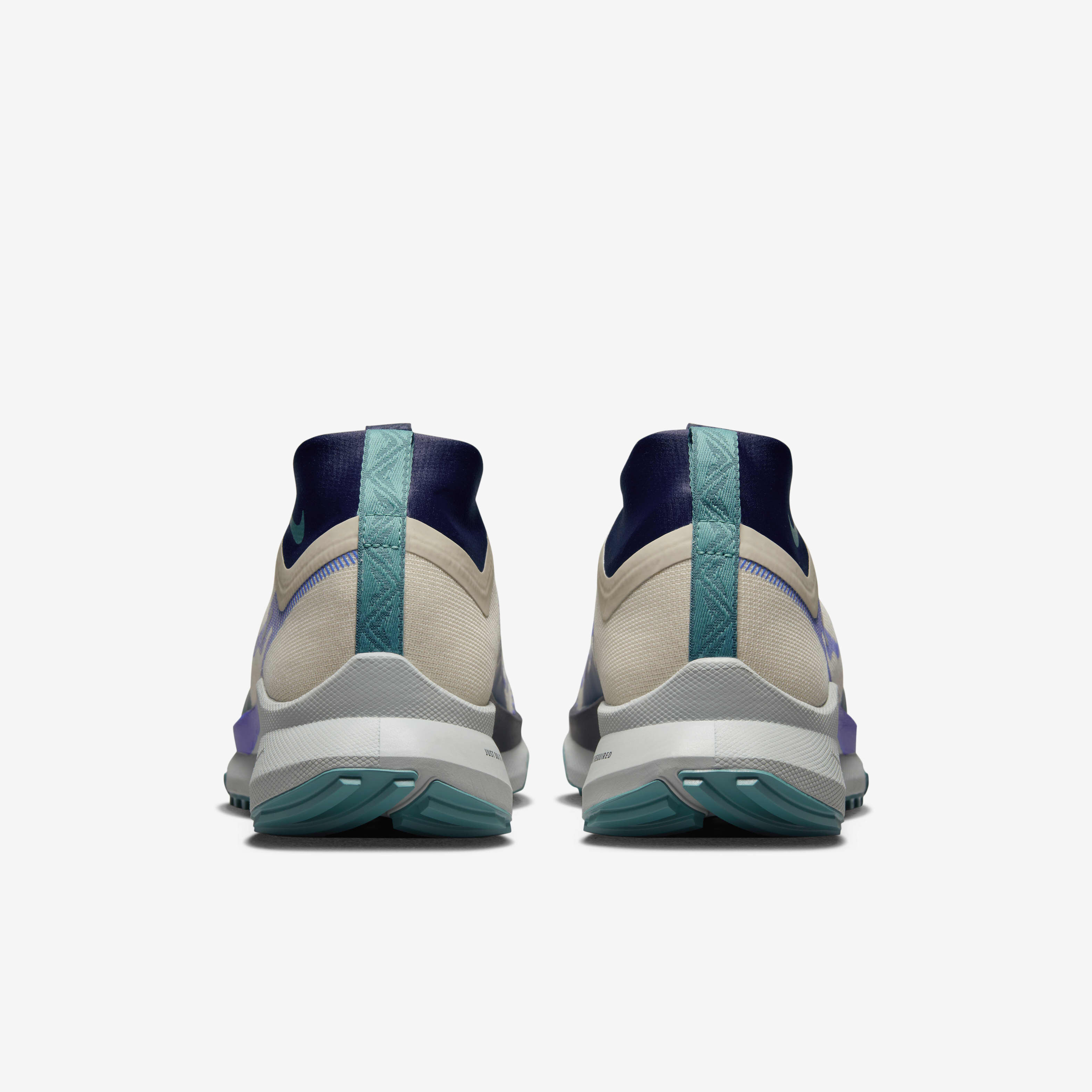 نايكي رياكت بيجاسوس تريل 4 جور-تيكس image number 5