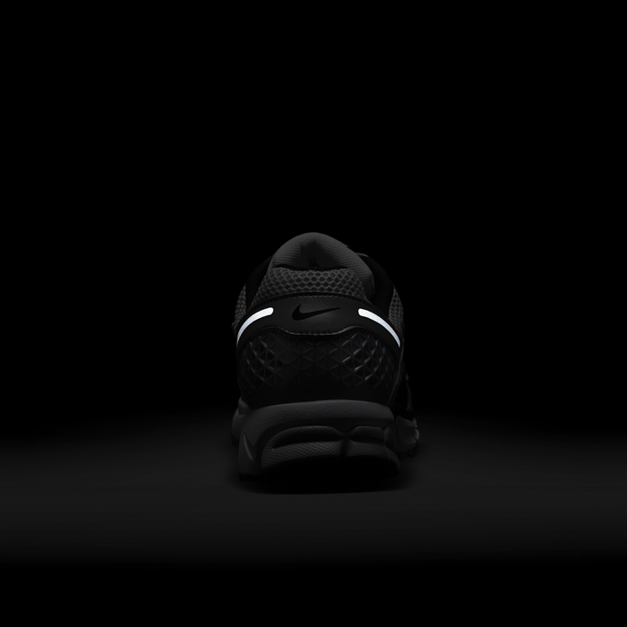 Buy Nike Zoom Vomero Men's Shoes Metallic Silver/Pure Platinum