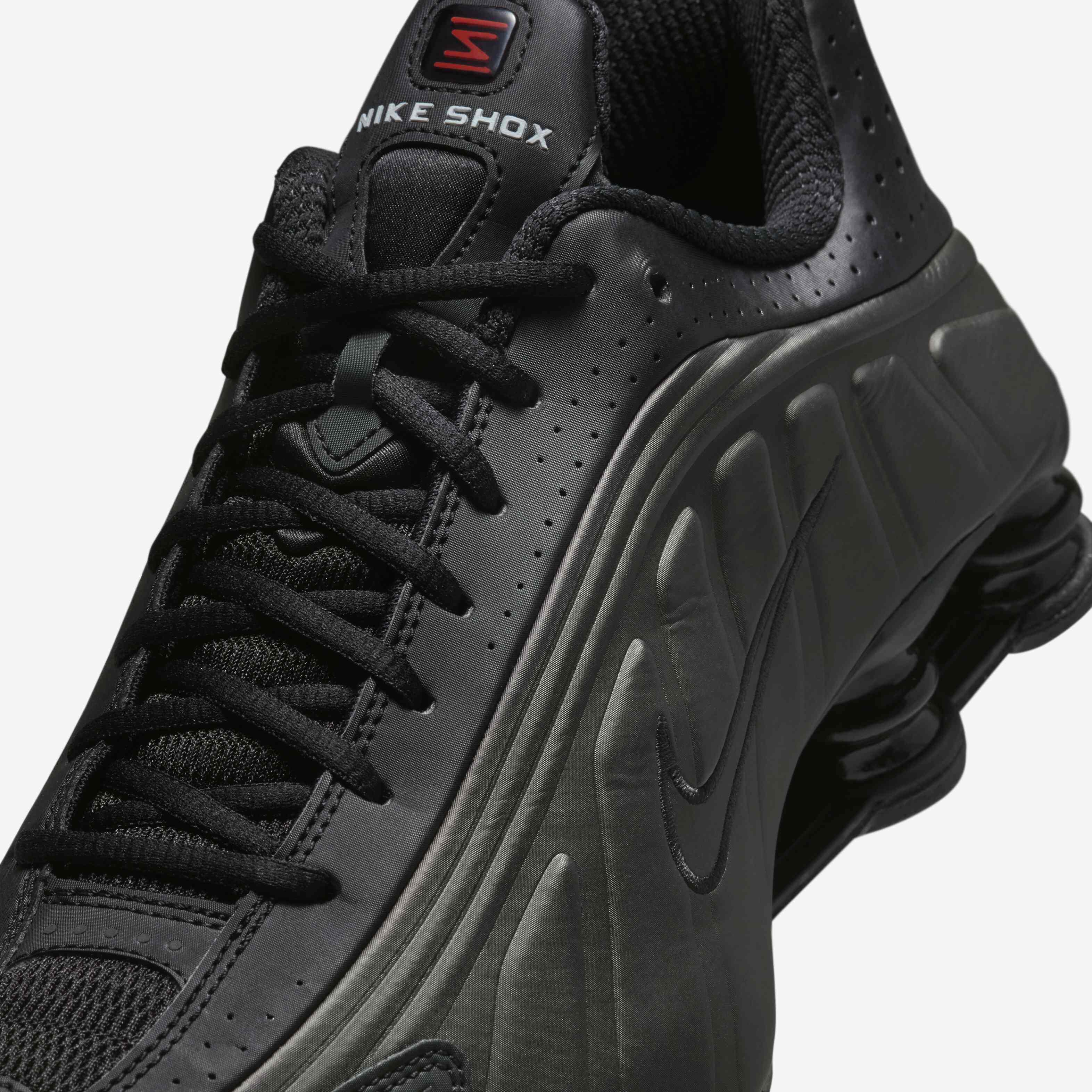 Nike Shox R4 image number 6