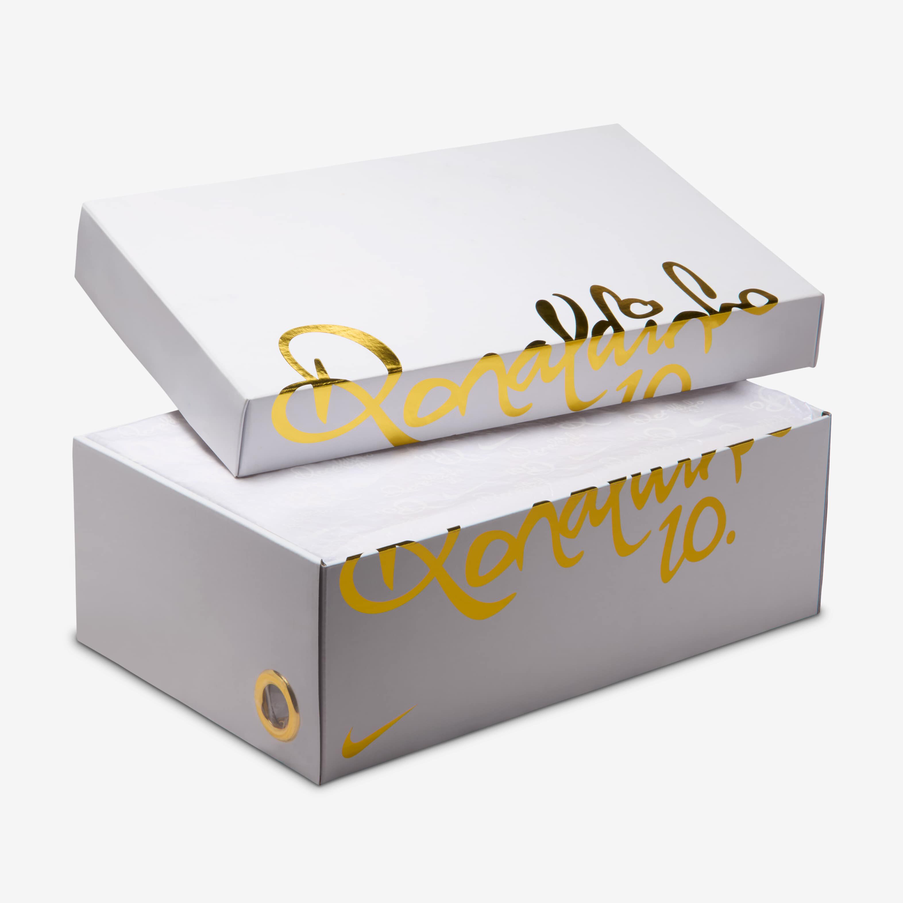 Nike Tiempo Legend SE image number 11