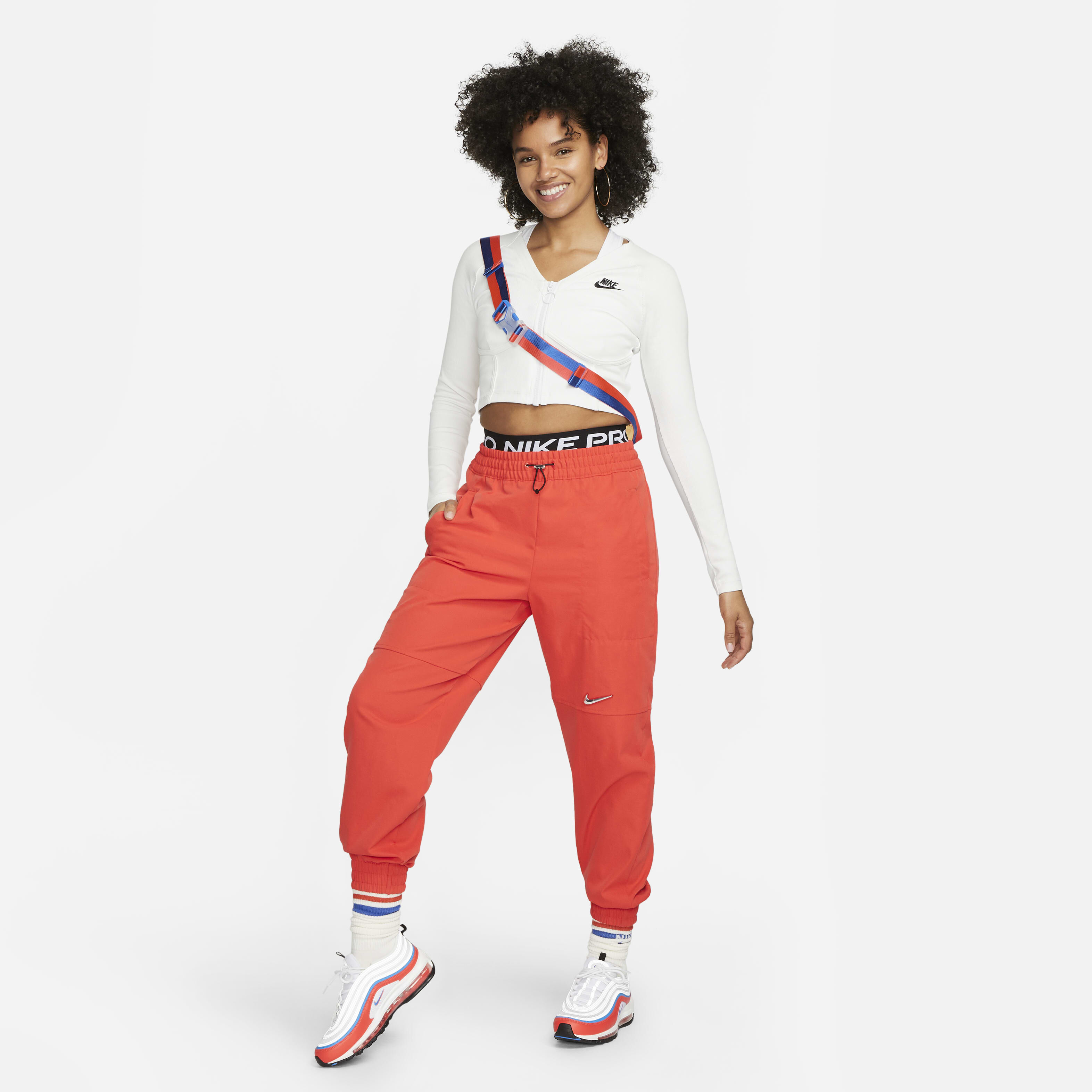 نايكي سبورتسوير image number 5