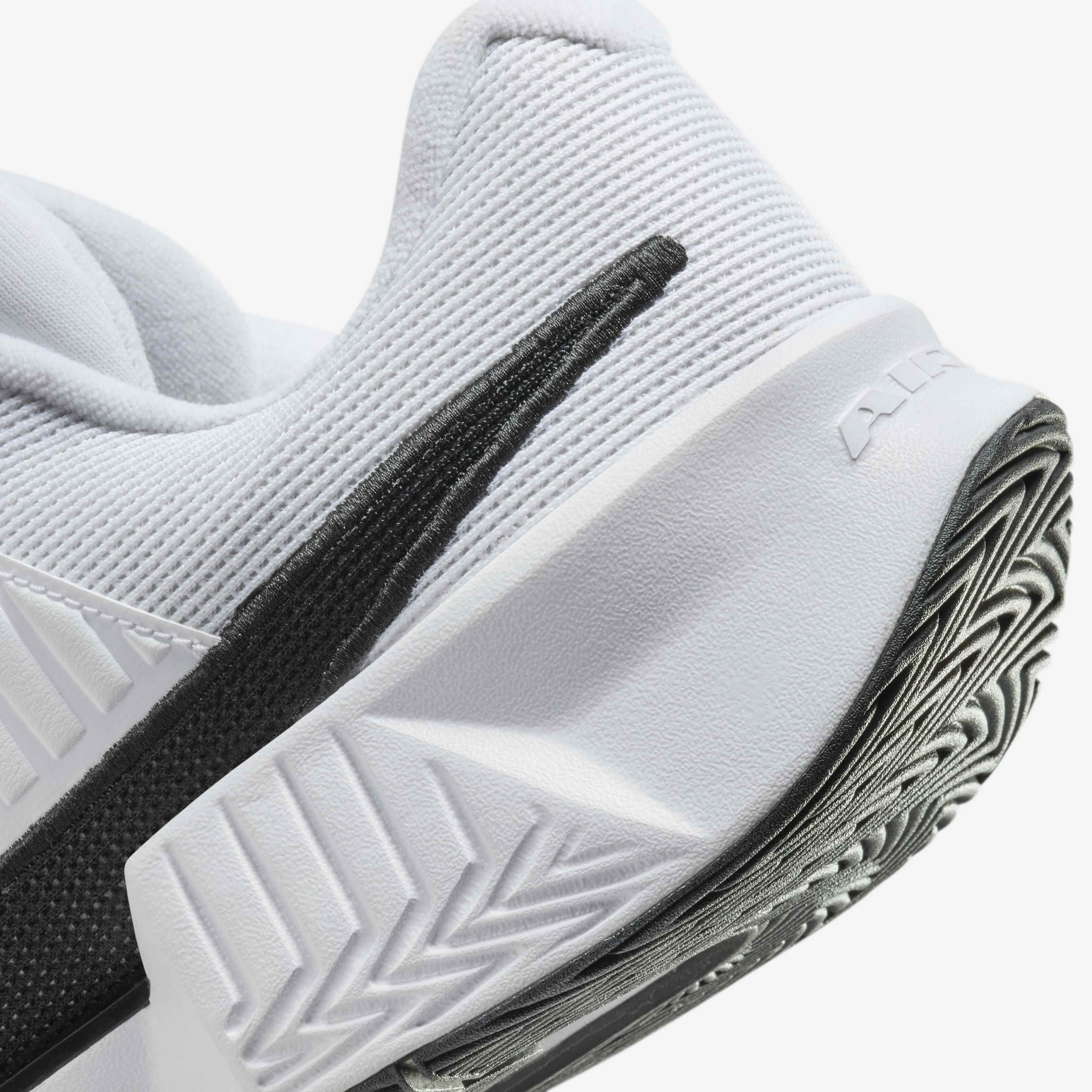 نايكي GP تشالنج برو image number 7