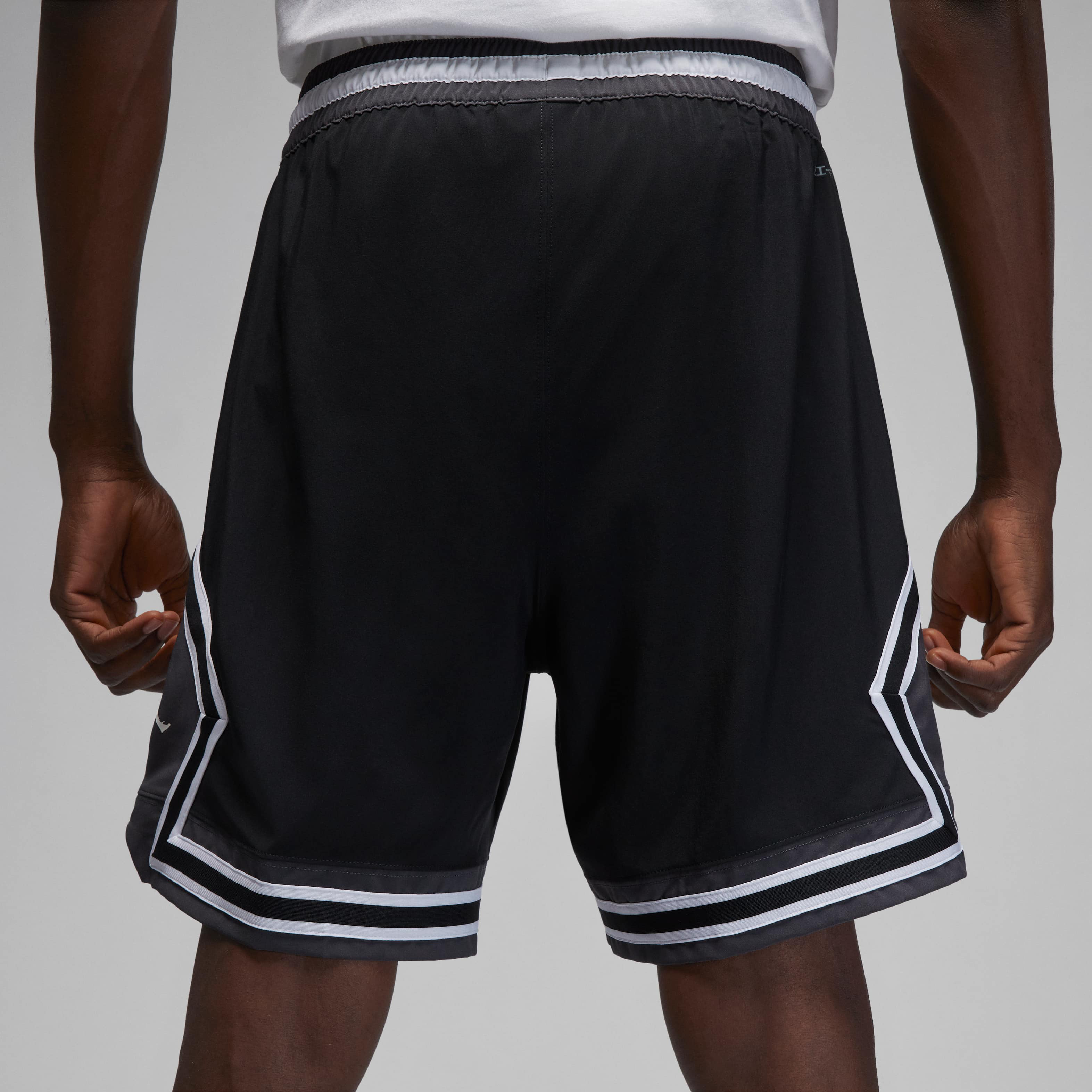 Jordan Dri-FIT Sport image number 2
