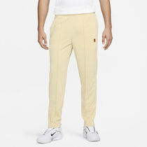 NikeCourt