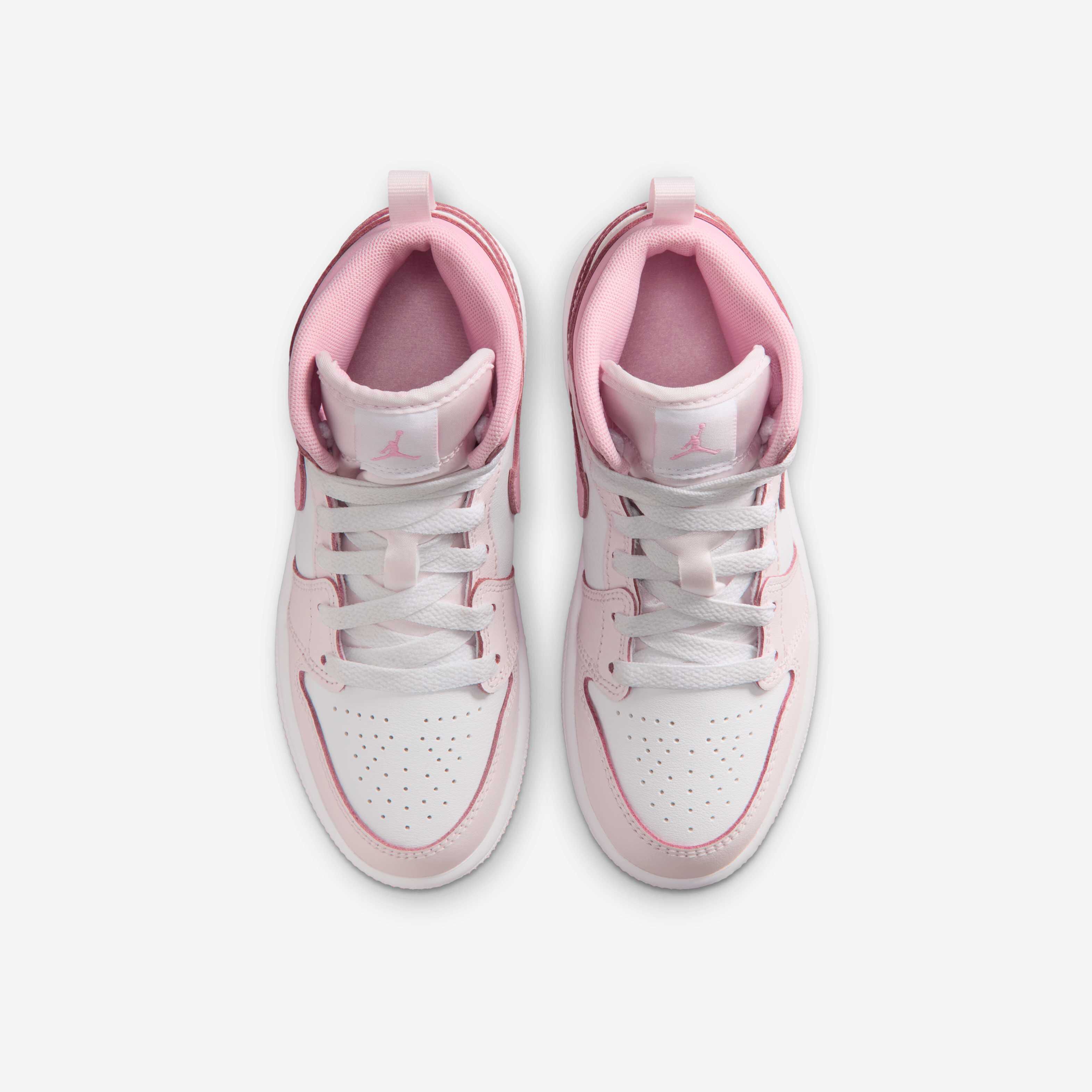 جوردن 1 ميد image number 3