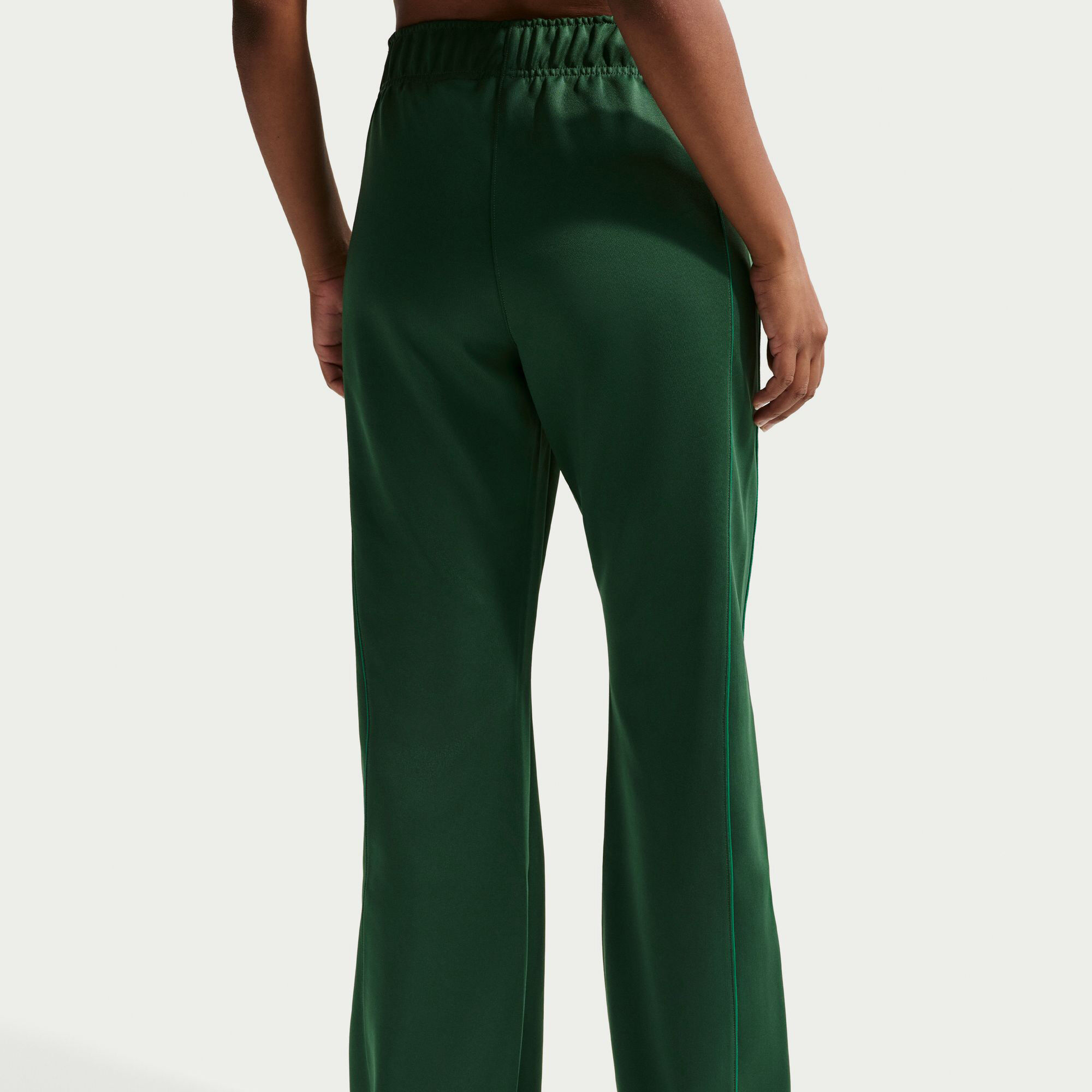 نايكي سبورتسوير ويندرانر image number 3