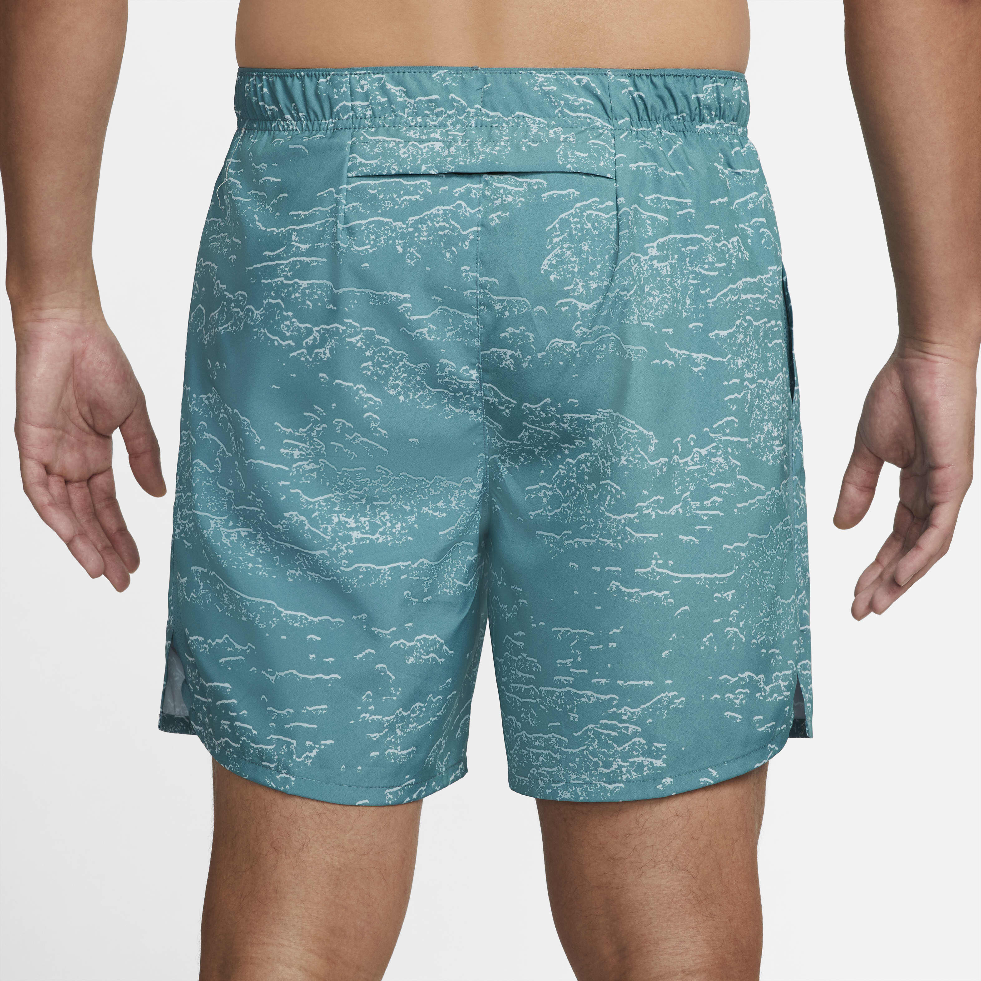 Nike Dri-FIT Run Division Challenger image number 2