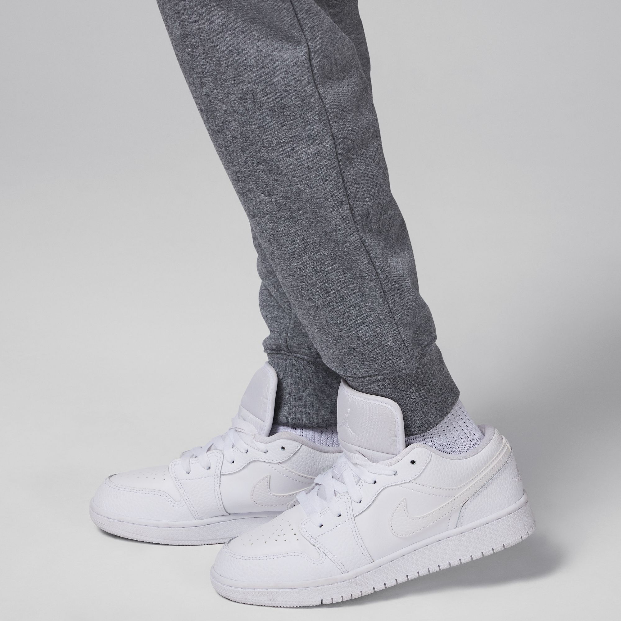 Jordan MJ Brooklyn French Terry Essentials image number 4