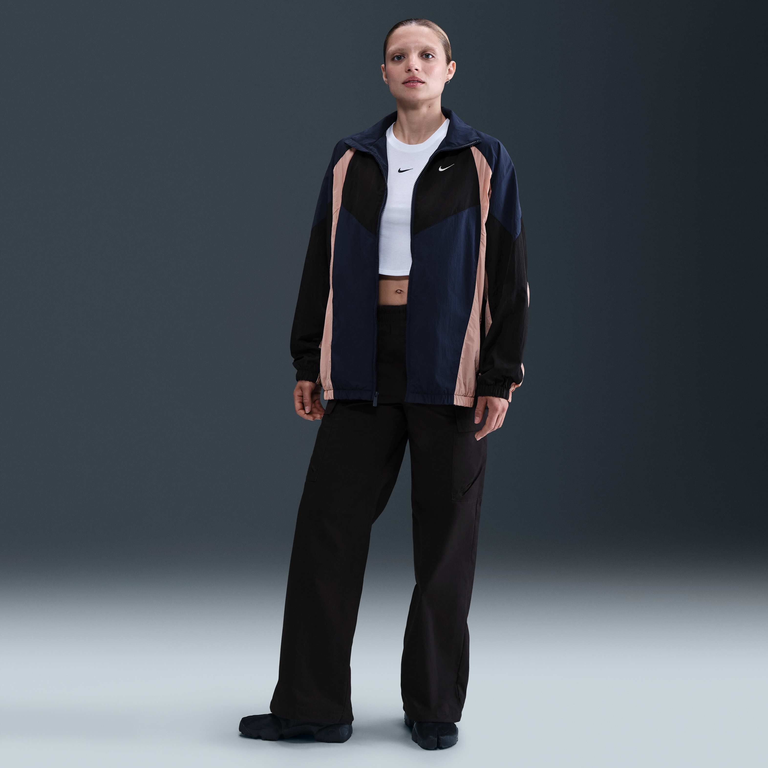 Nike Sportswear image number 3