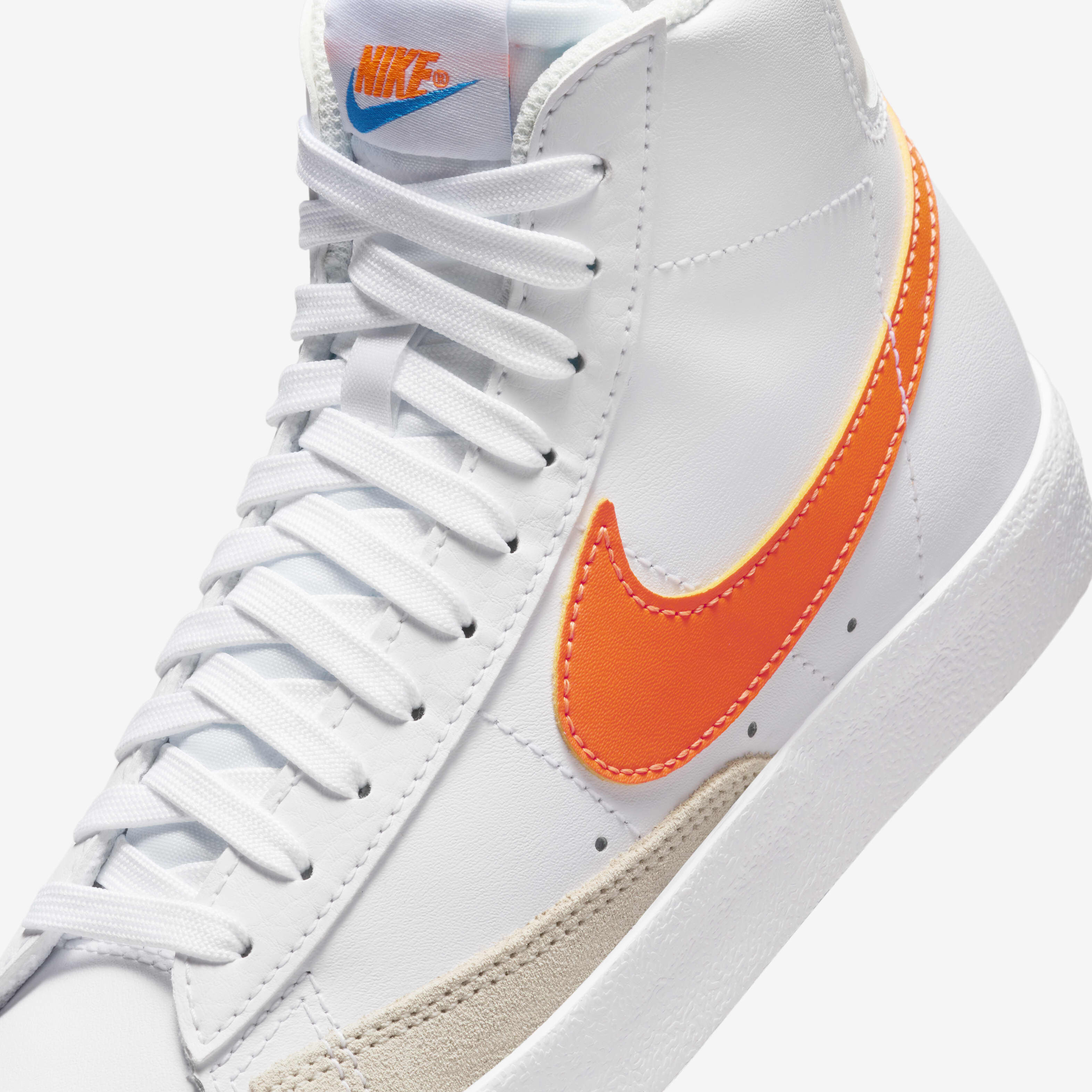 Nike Blazer Mid '77 image number 6