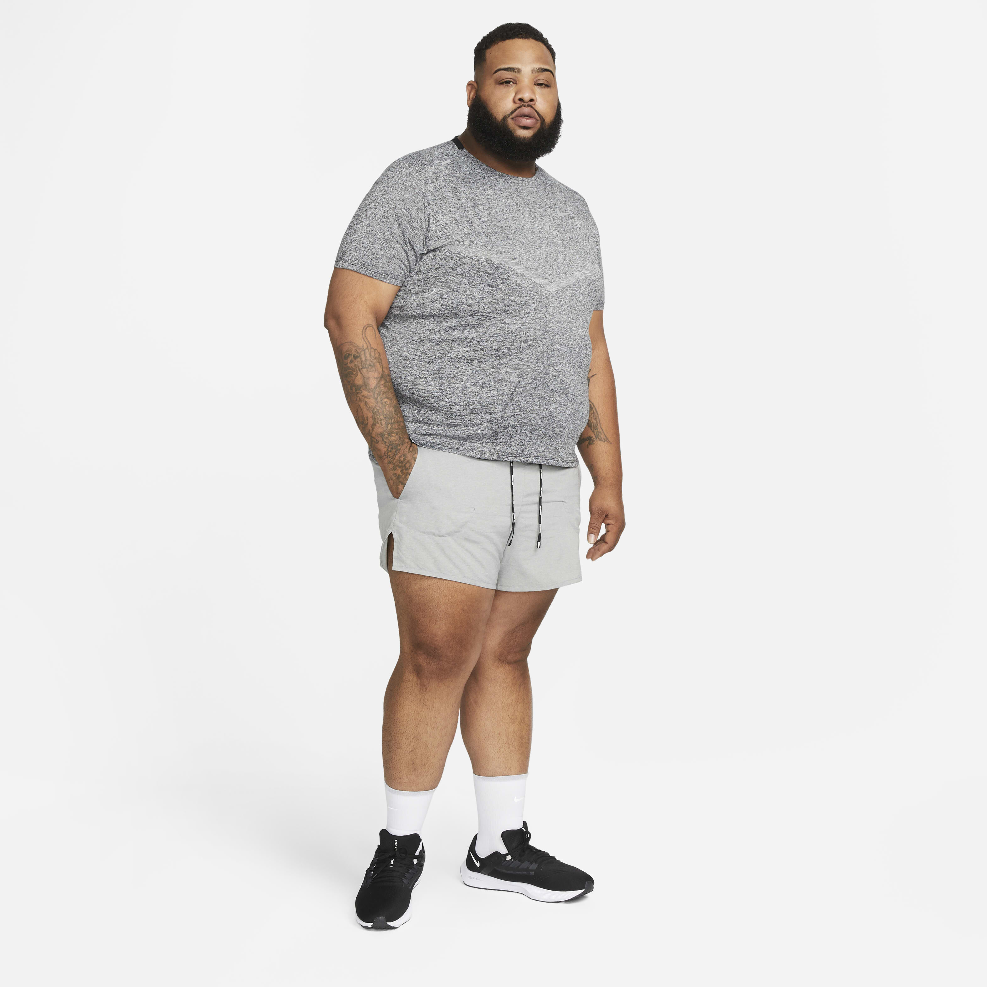 Nike Flex Stride image number 14