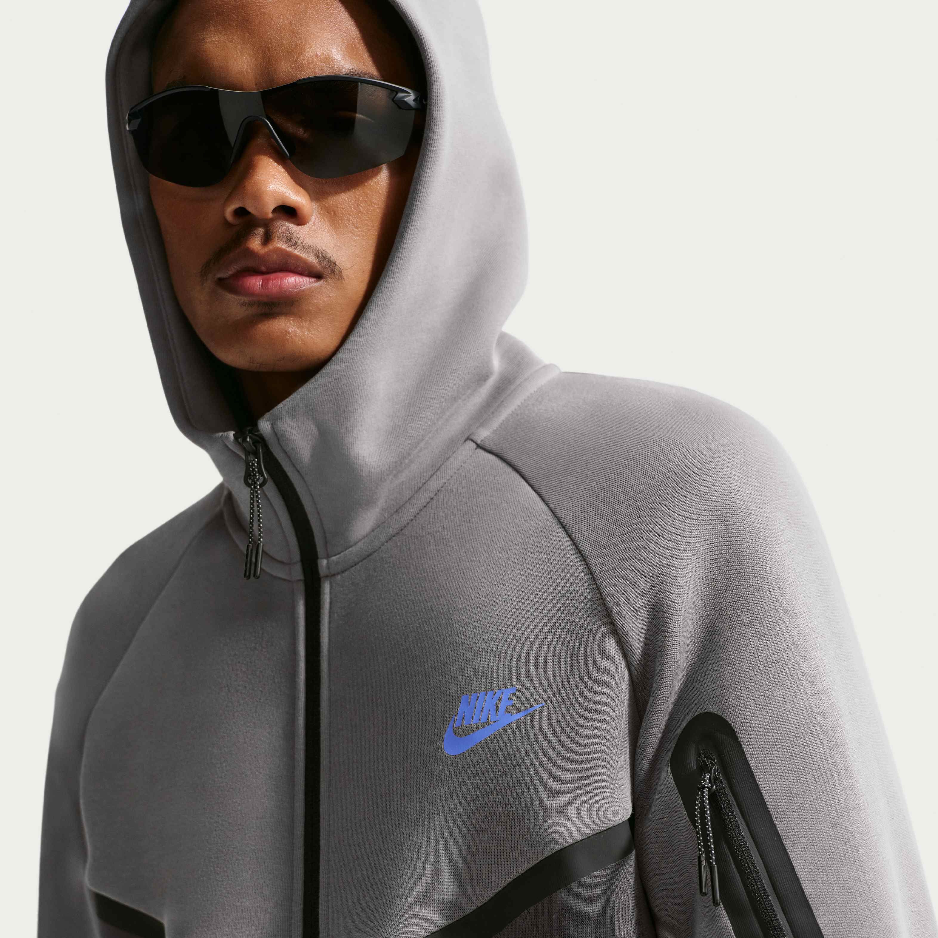 Nike Tech image number 2