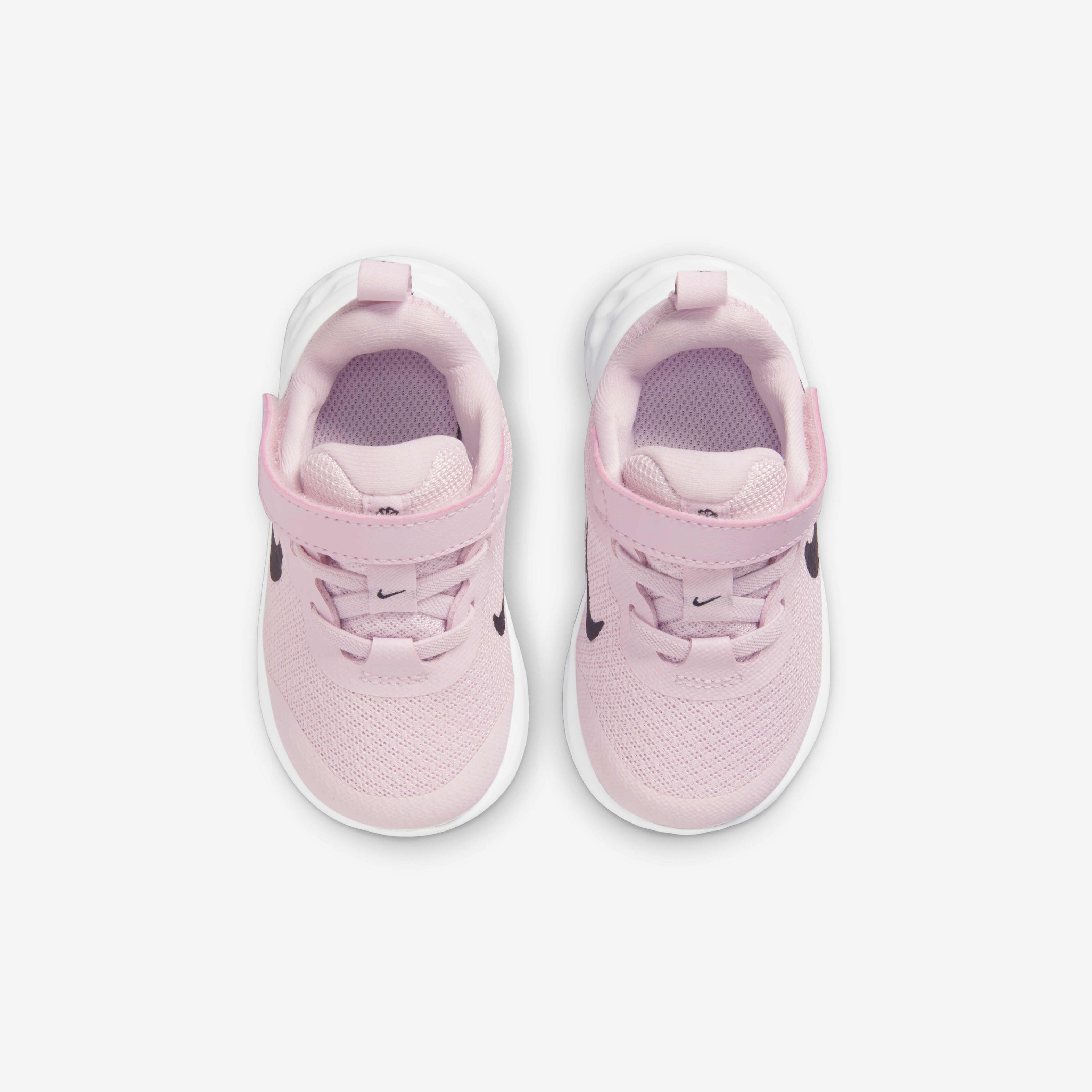 Nike Revolution 6 image number 3