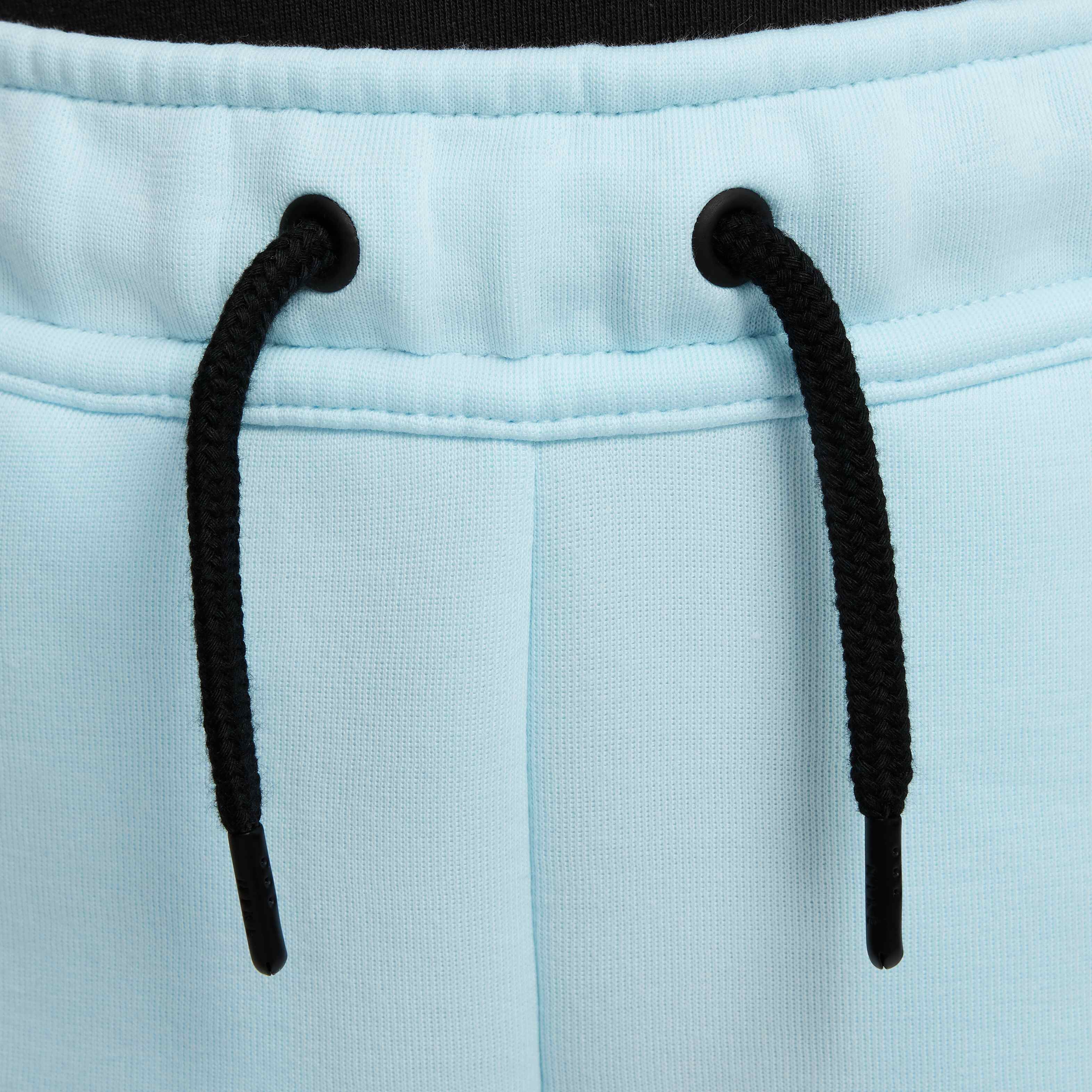 نايكي تك فليس image number 3