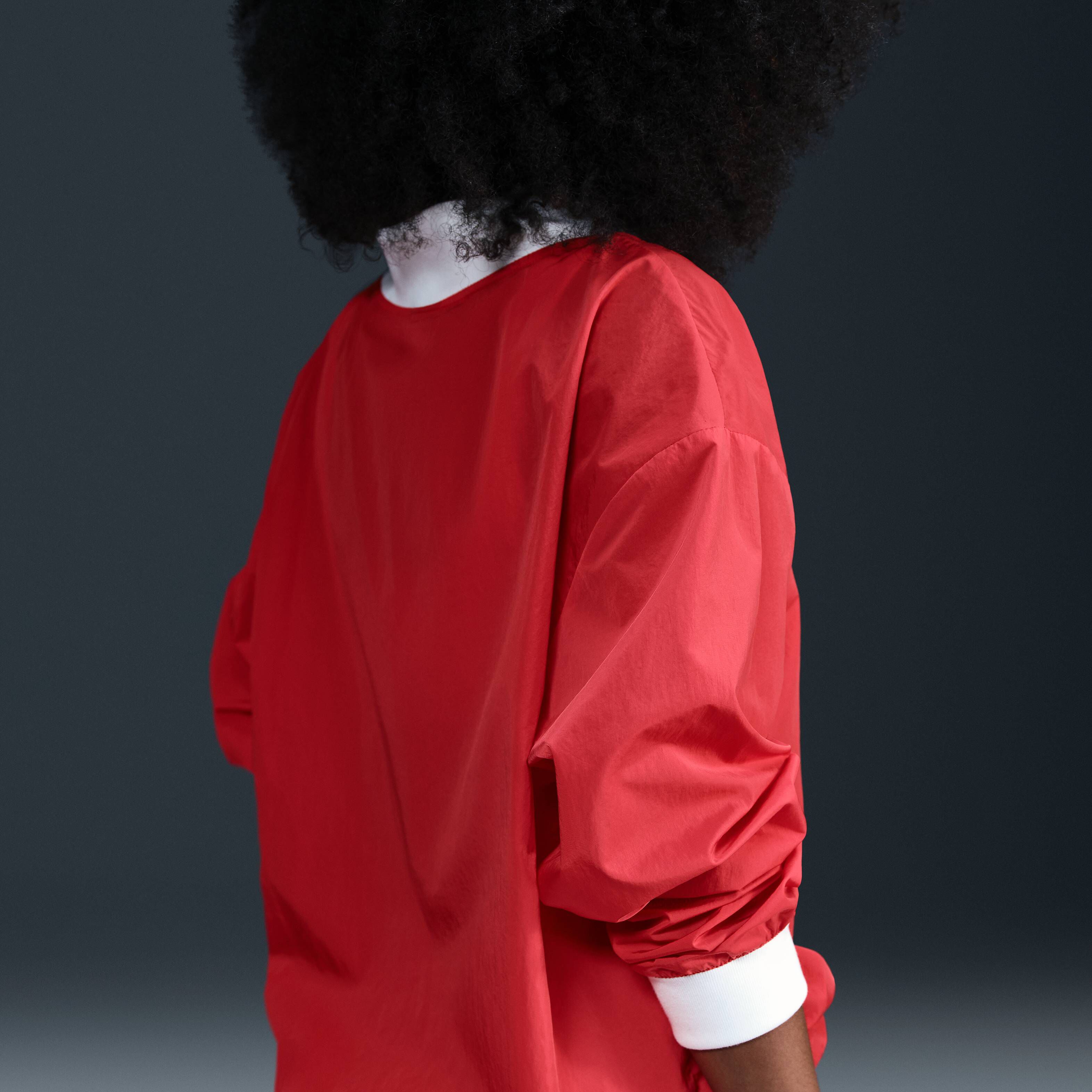 Nike Sportswear Essential image number 1