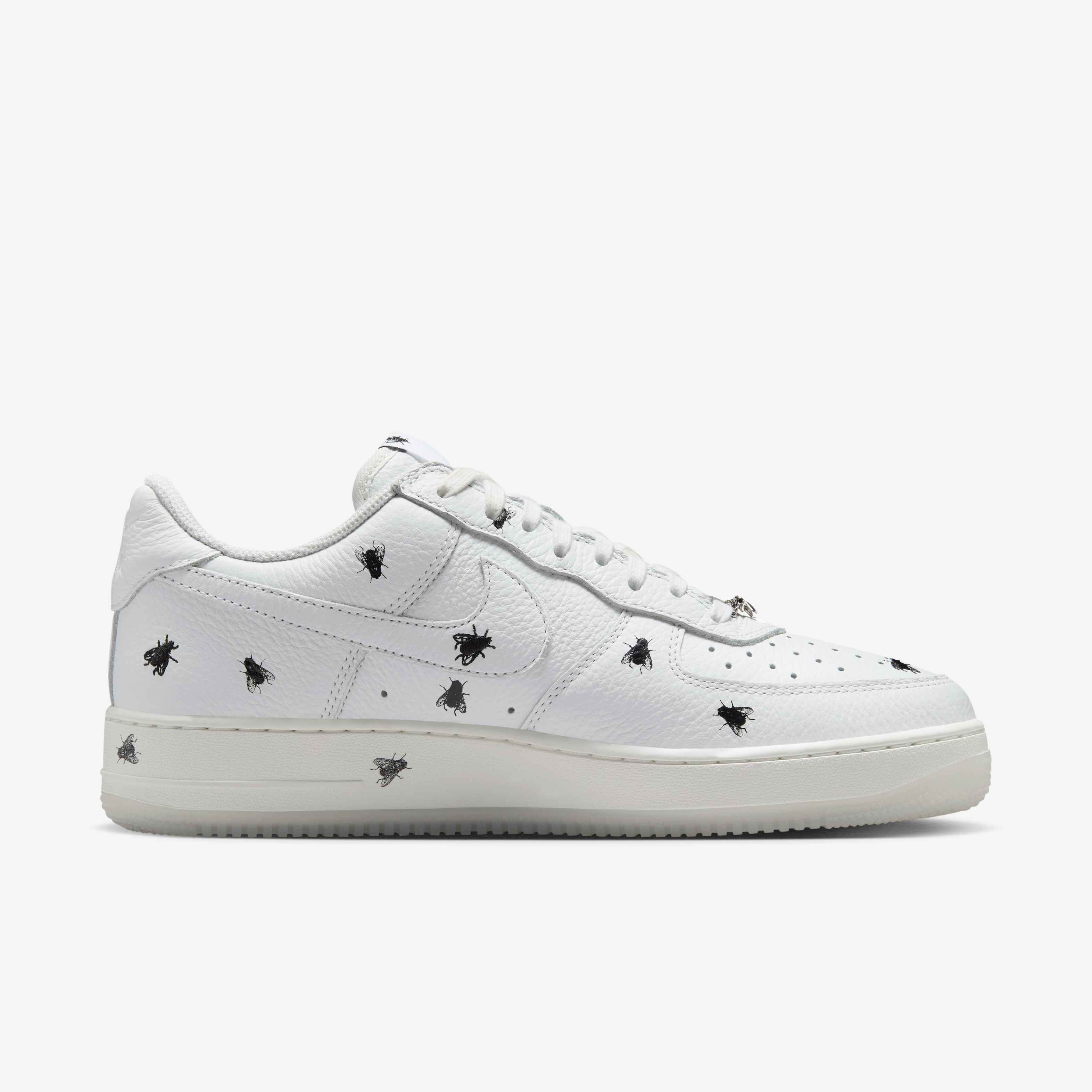 Nike Air Force 1 Retro image number 2