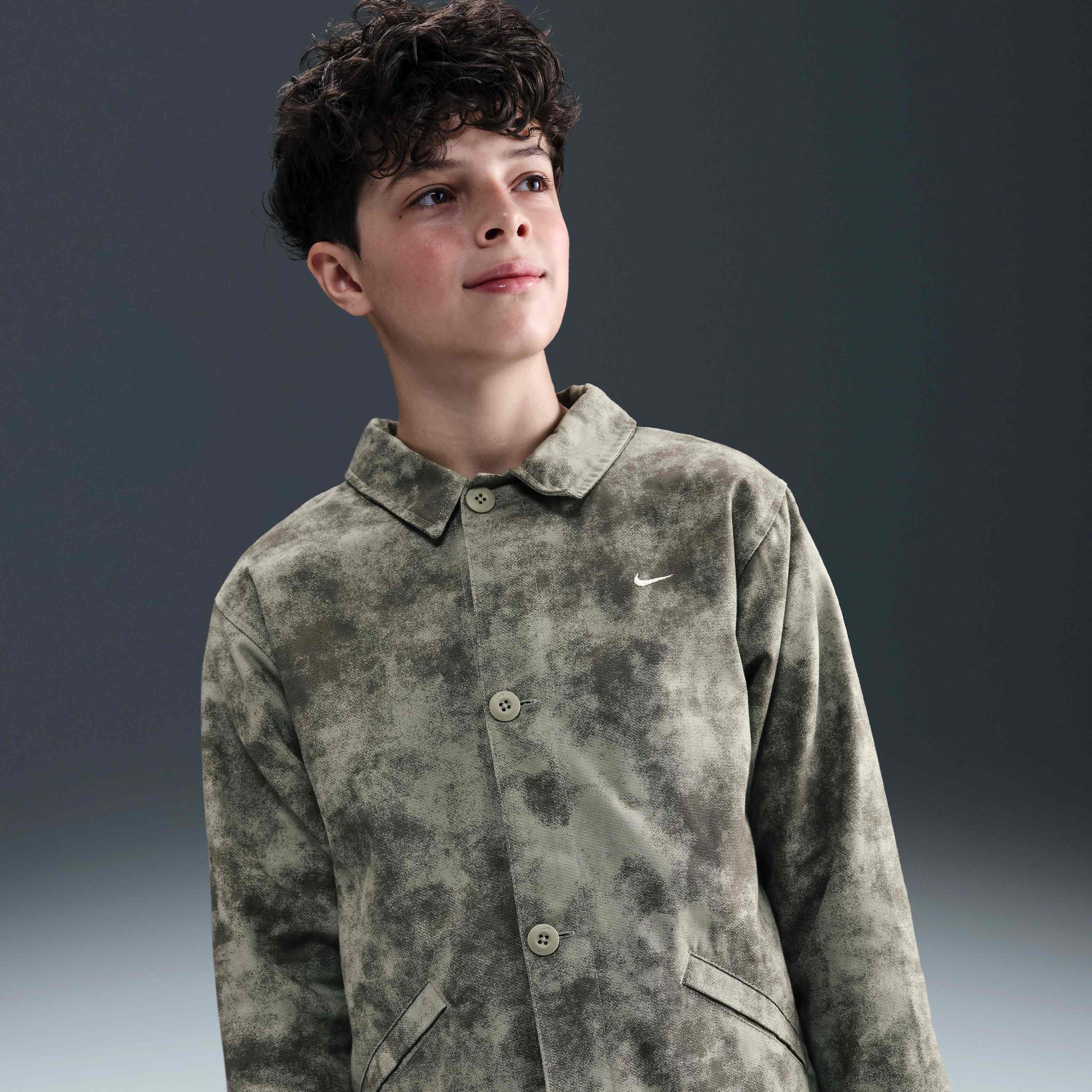 نايكي سبورتسوير ميترو جراوند image number 0