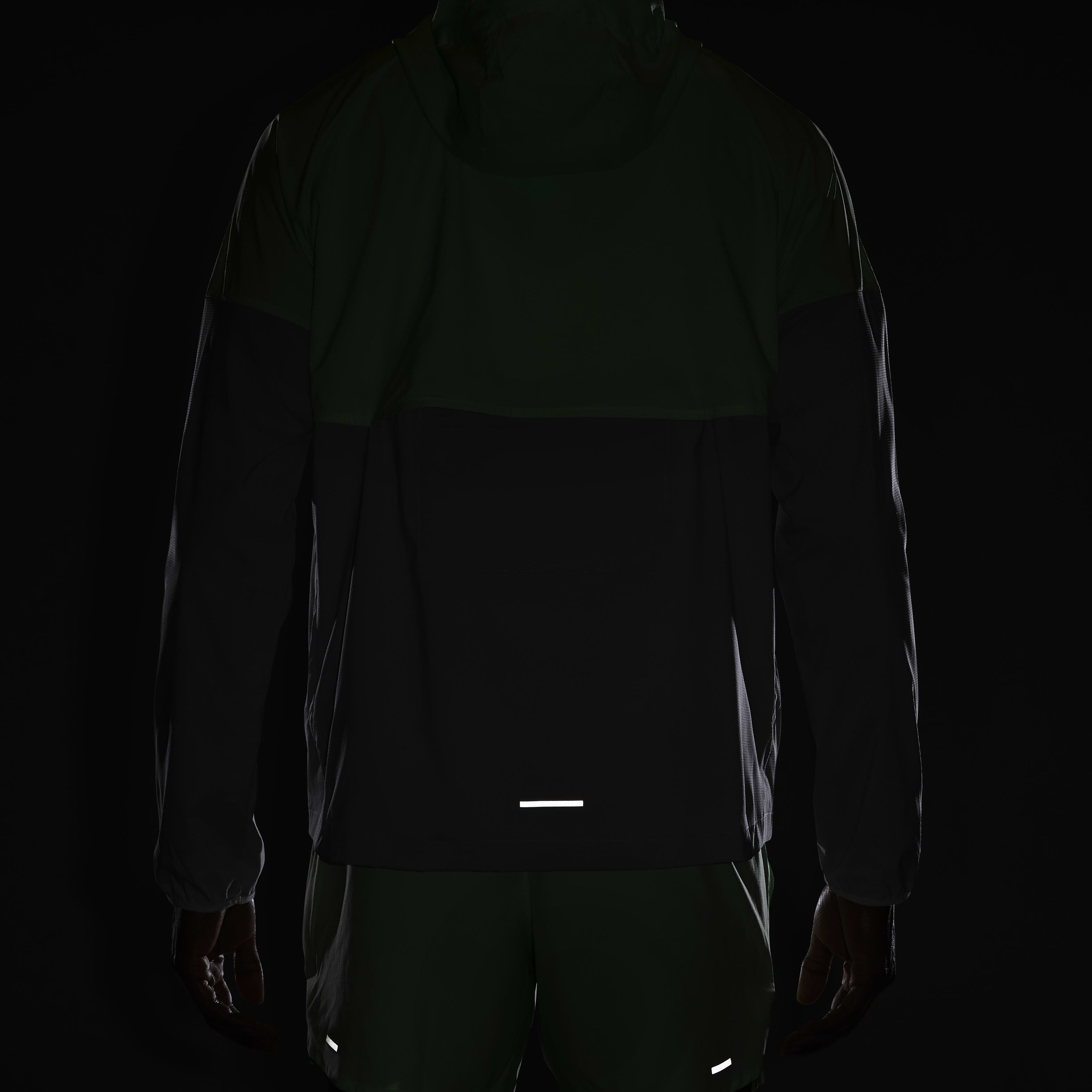 Nike Windrunner image number 9