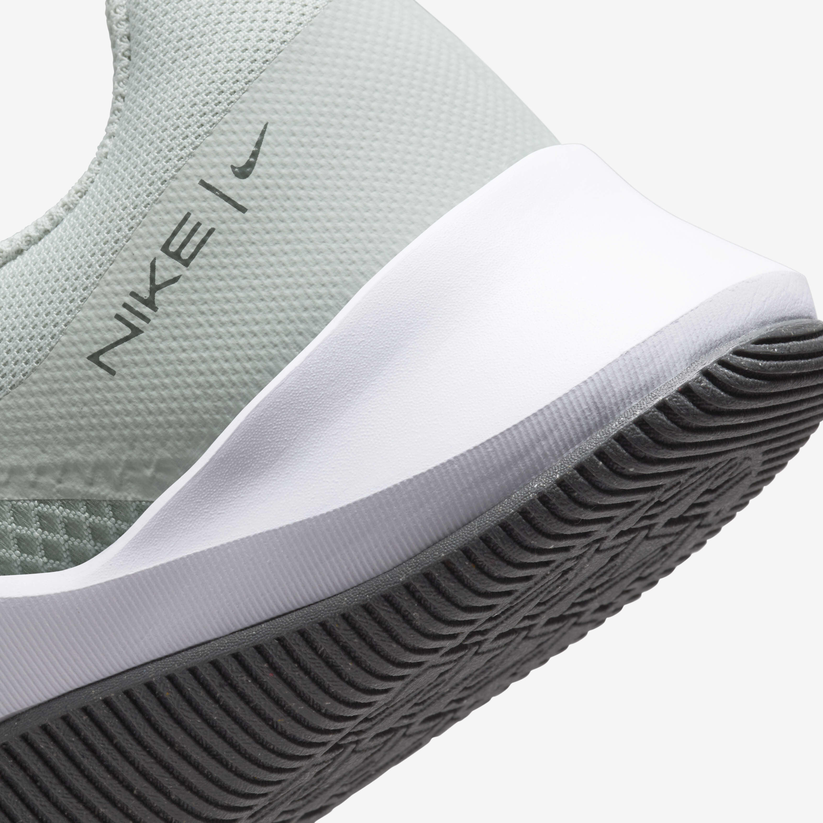 Nike MC Trainer 2 image number 7