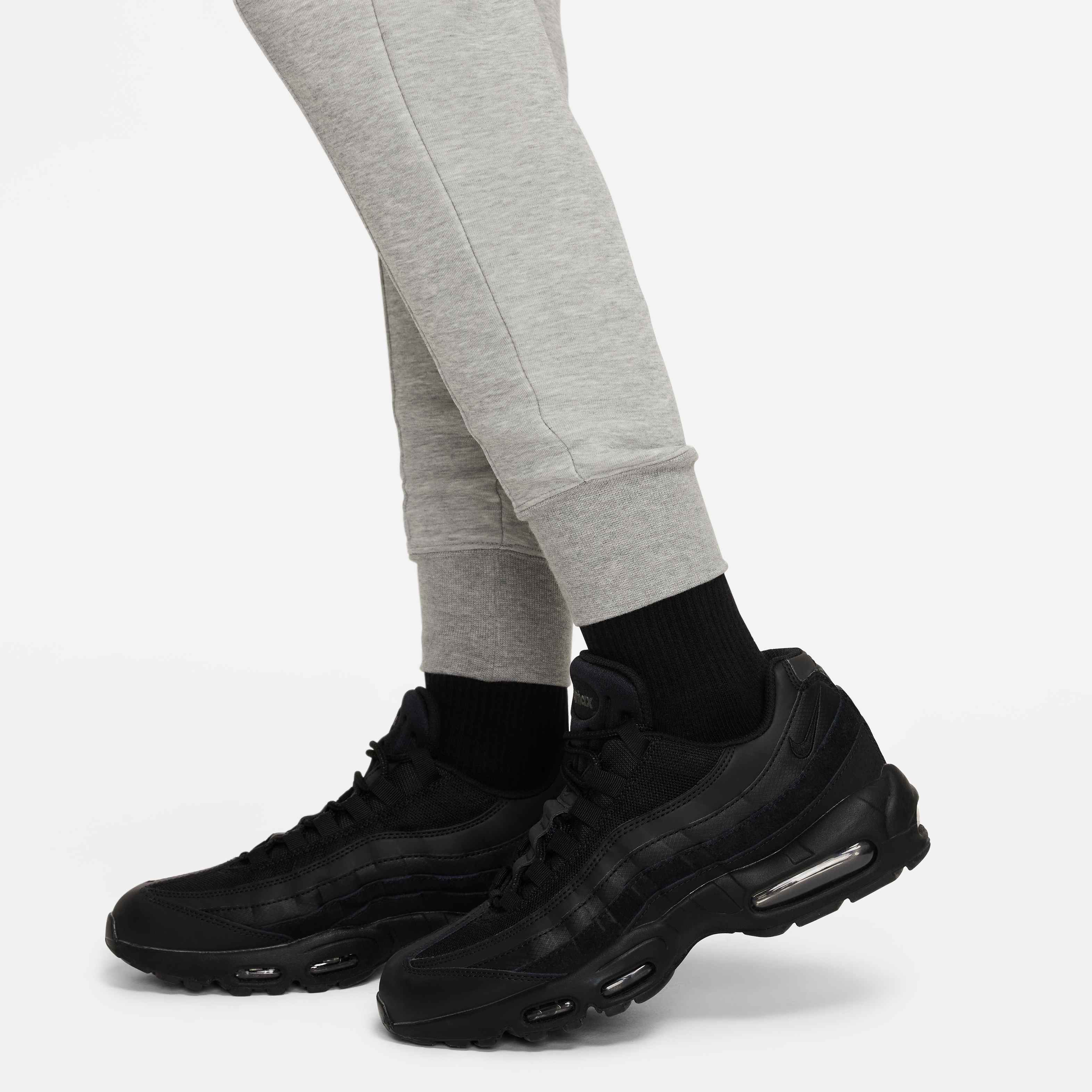 Nike Sportswear Tech Fleece image number 5