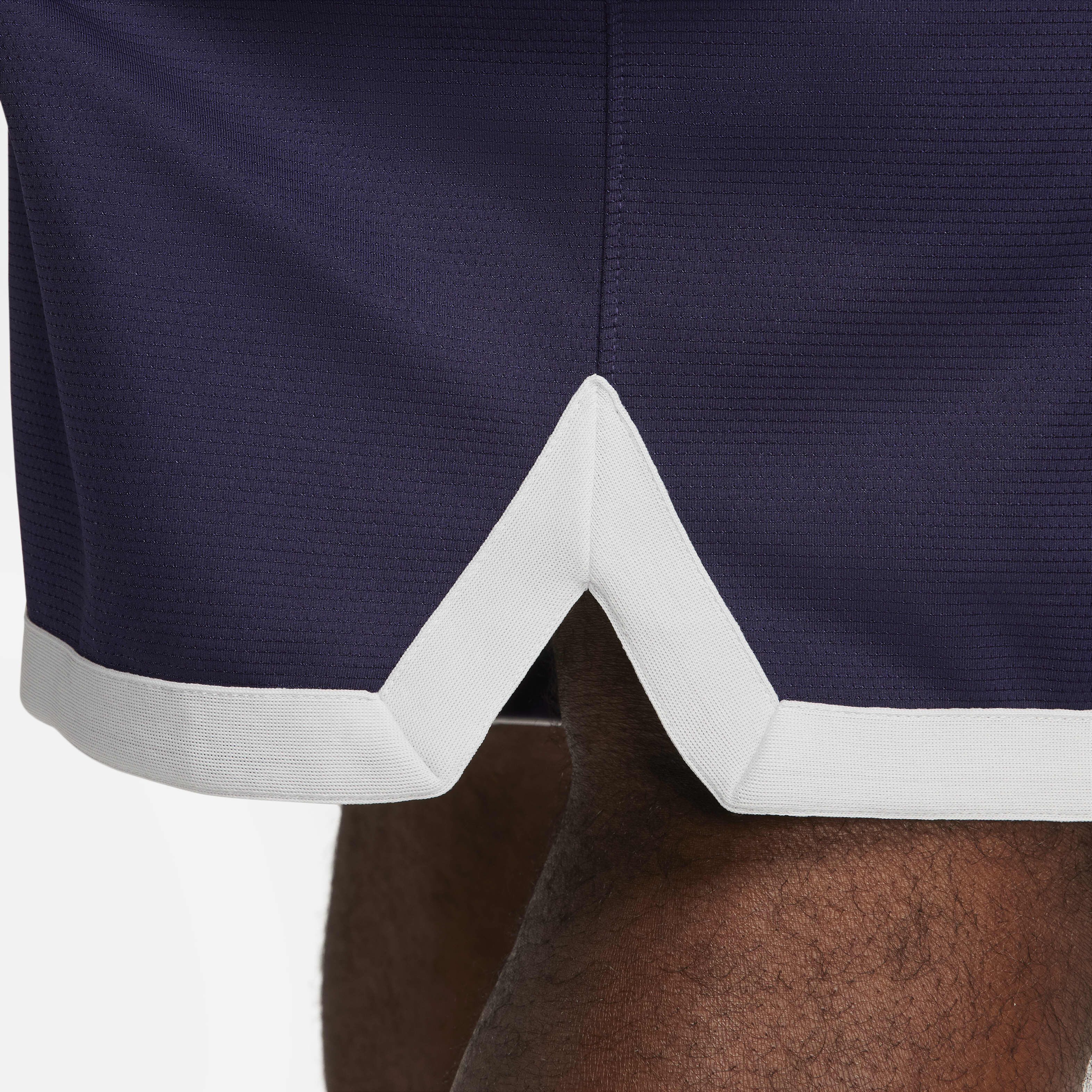 Nike Dri-FIT DNA image number 13