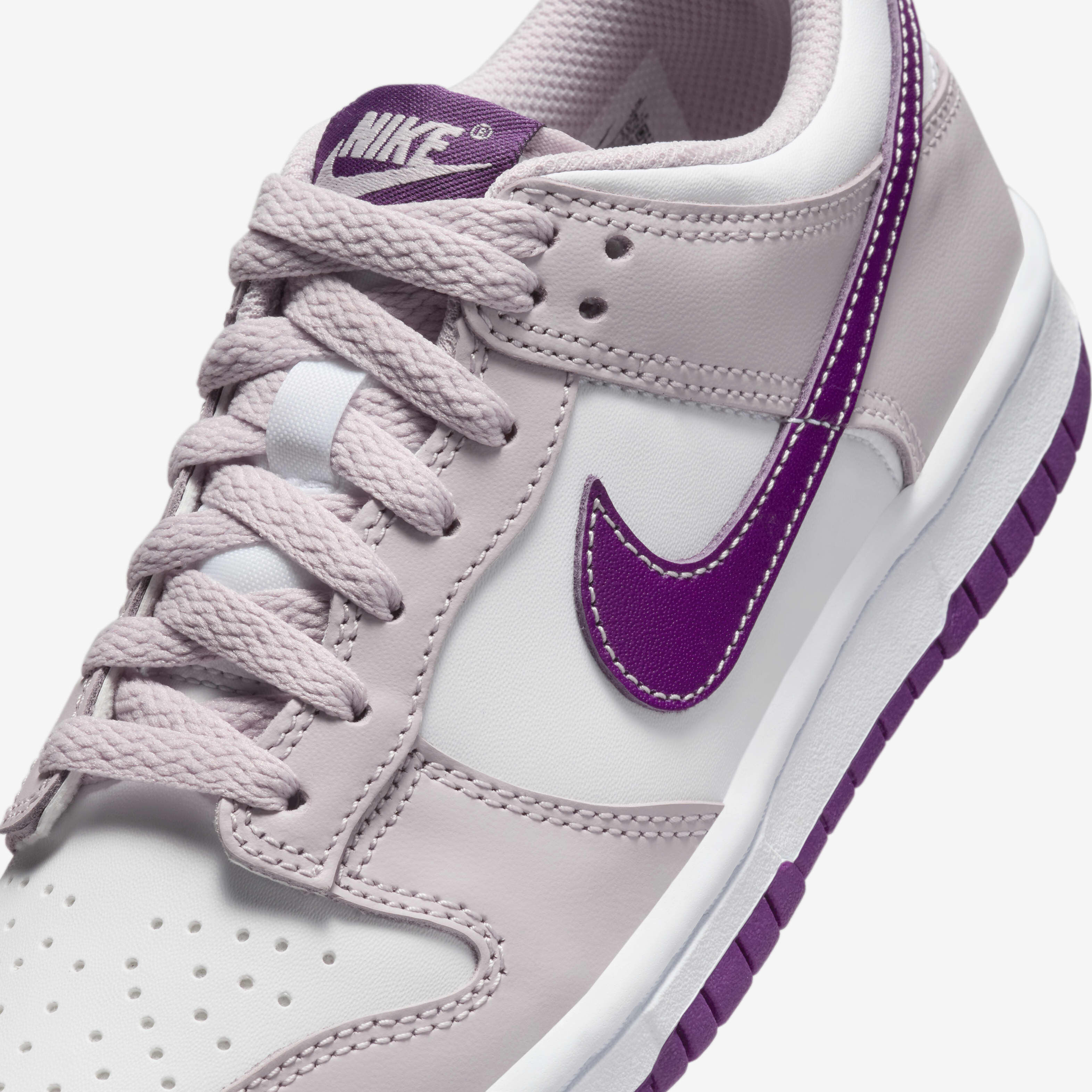 Nike Dunk Low image number 6