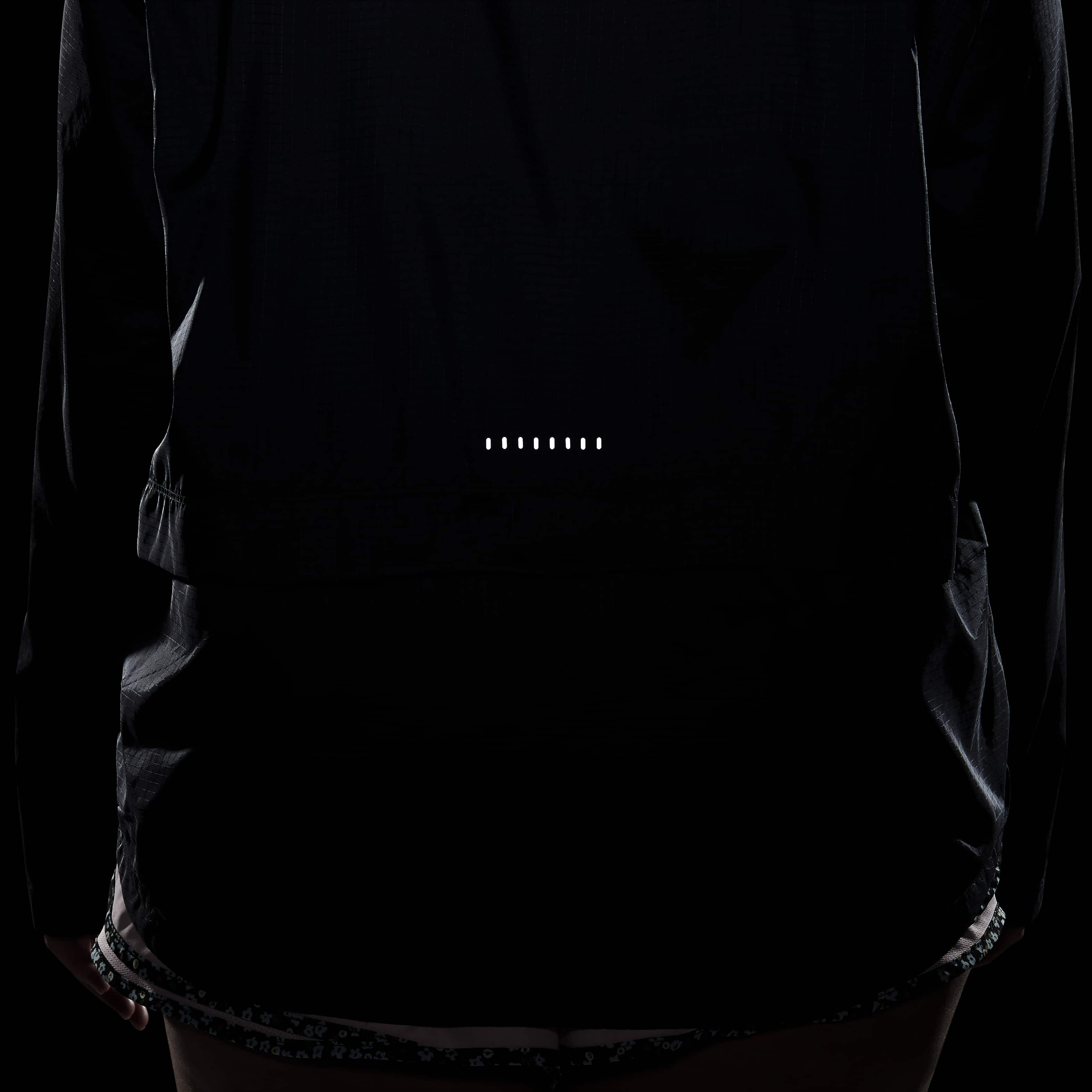 نايكي ايسنشال image number 6