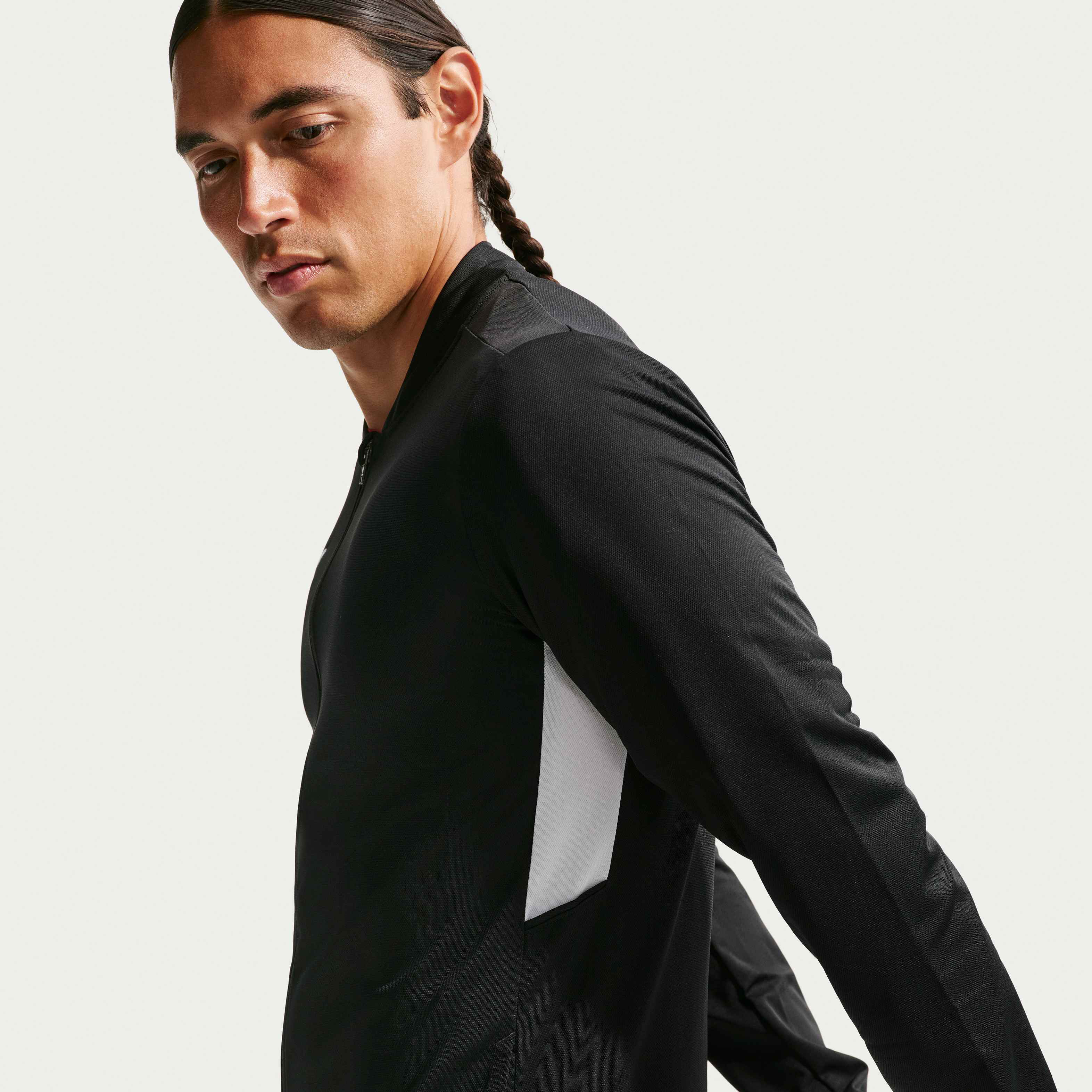 نايكي أكاديمي image number 2