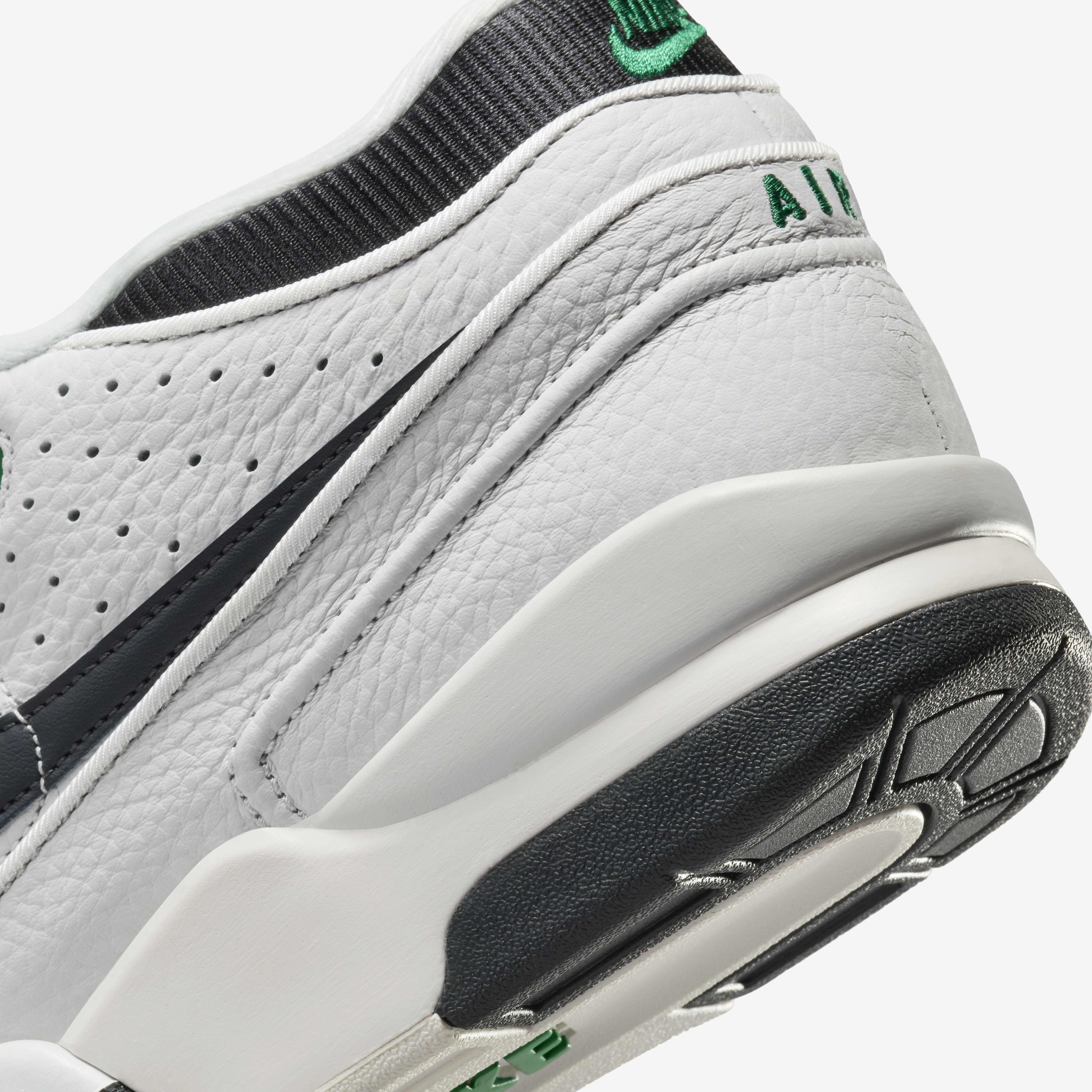 اير الفا فورس 88 image number 7