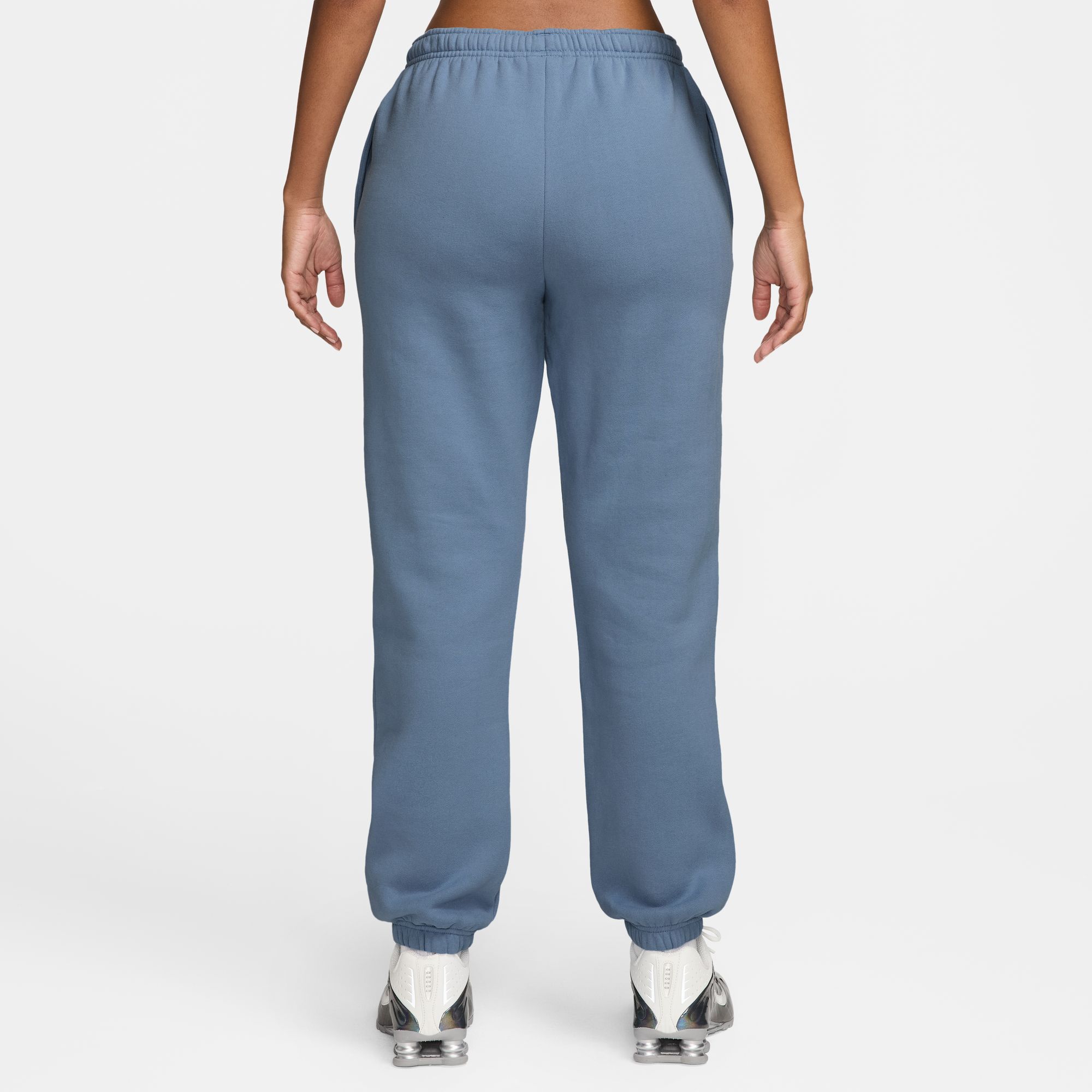 Nike Studio Fleece Medium Weight image number 1