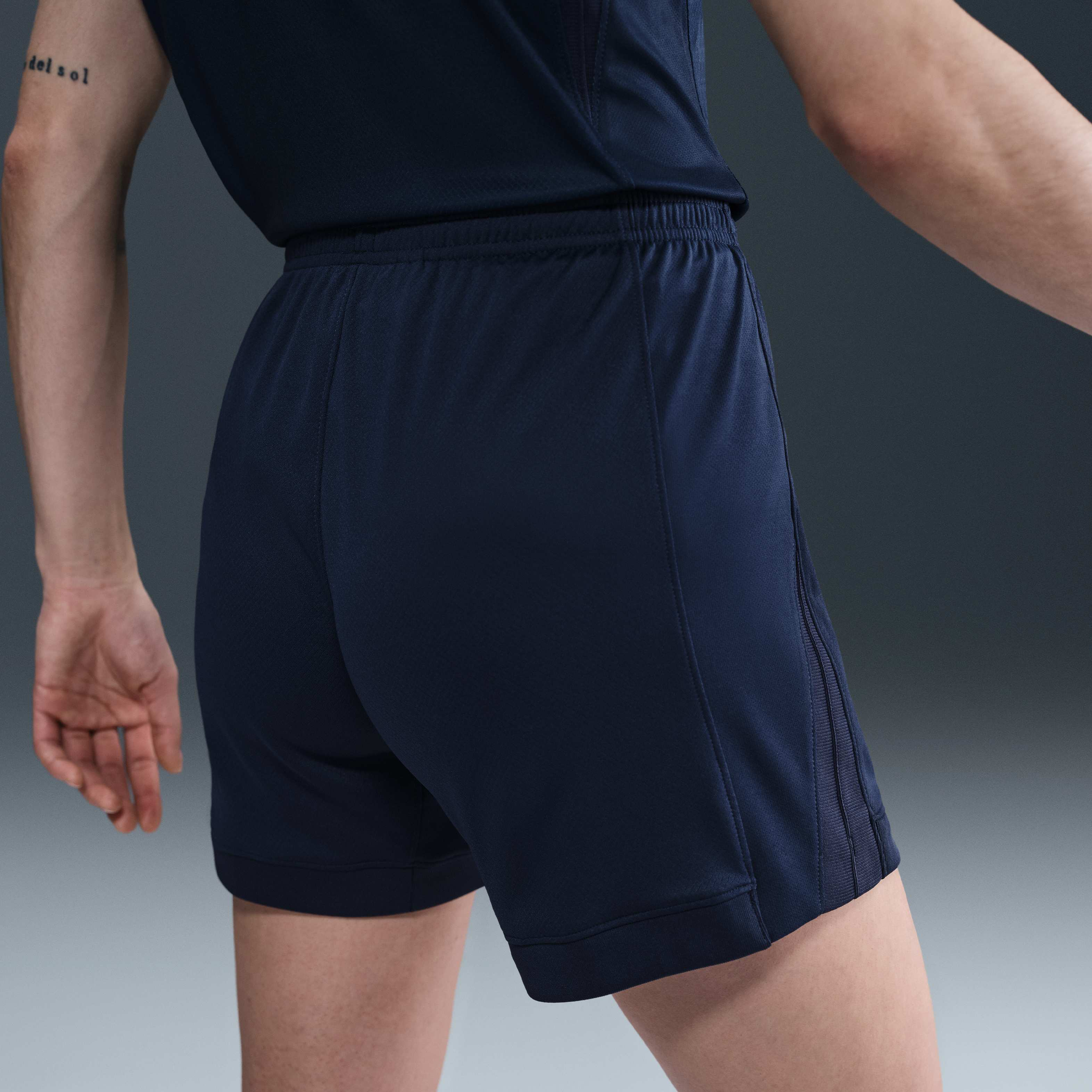 Paris Saint-Germain 2025/26 Stadium Home image number 2