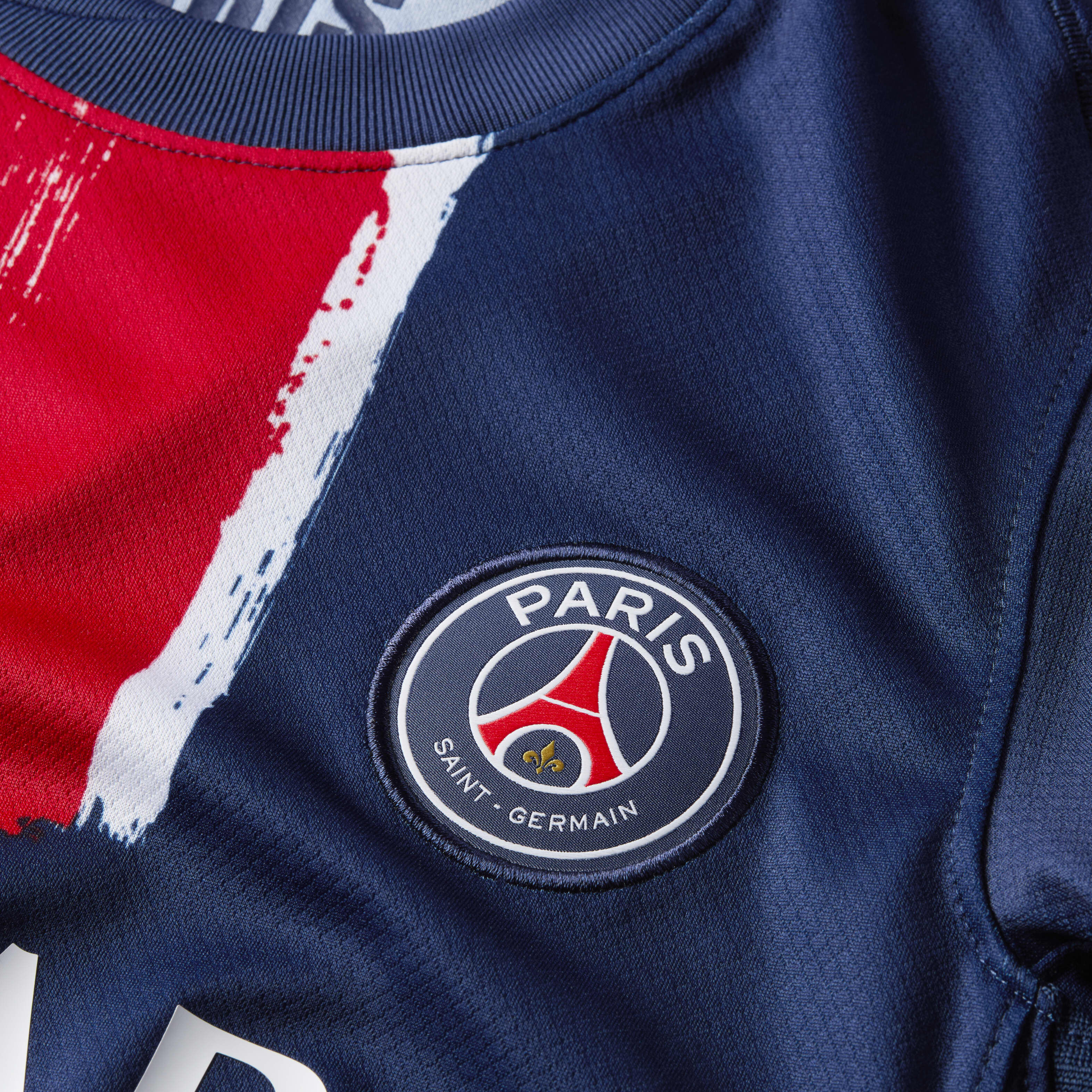 Paris Saint-Germain 2024/25 Stadium Home image number 9