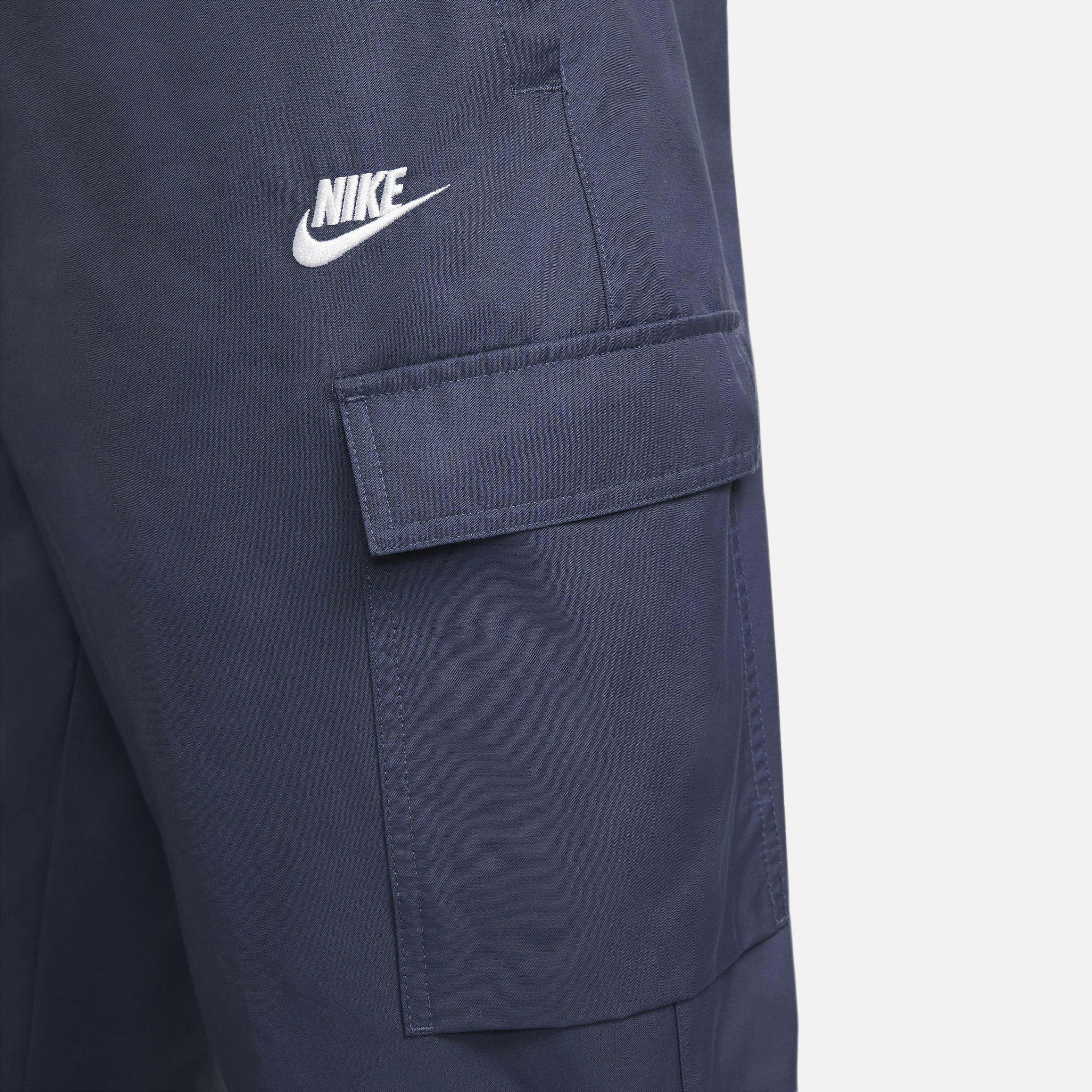 Nike Sportswear Repeat image number 3