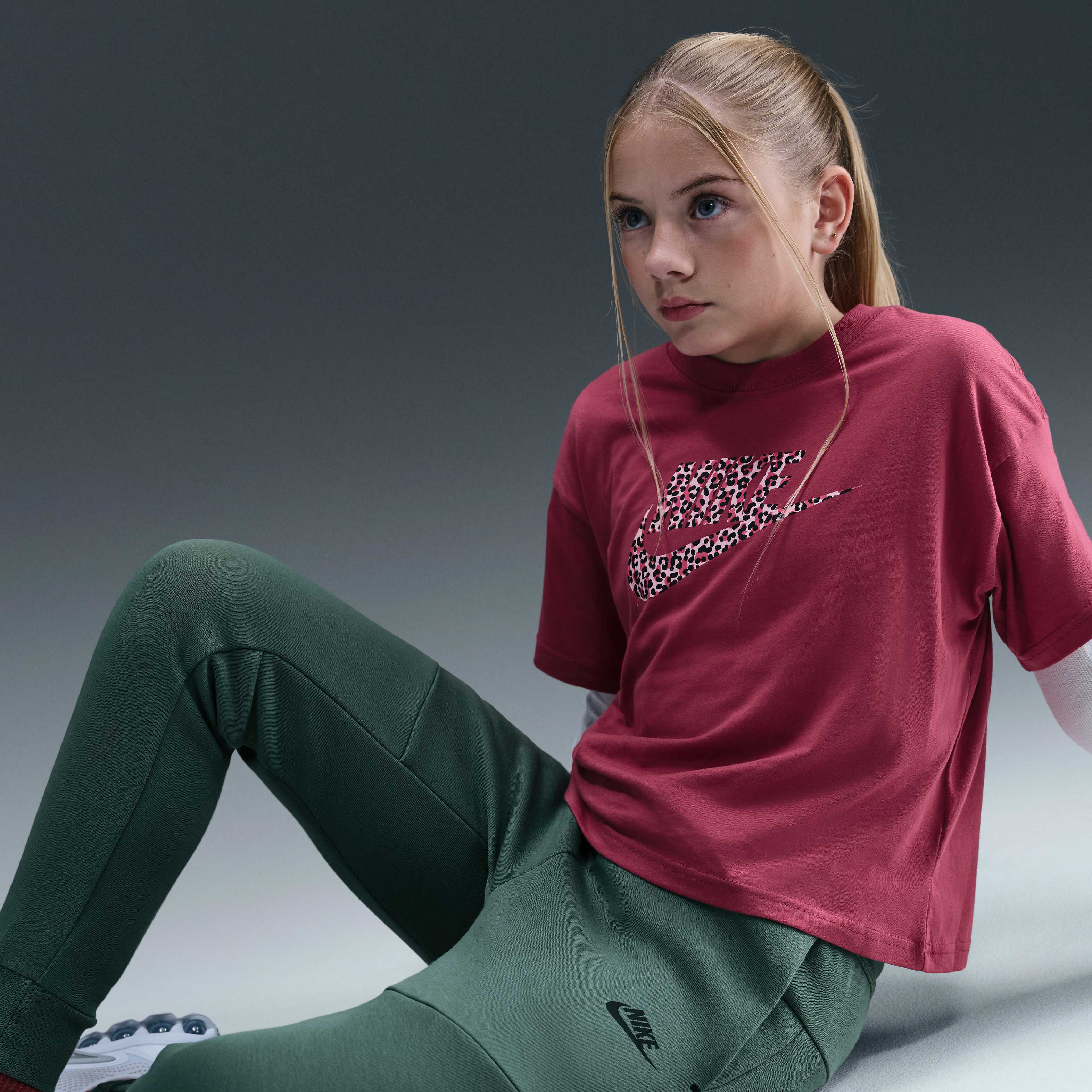 Nike Sportswear Tech Fleece image number 4