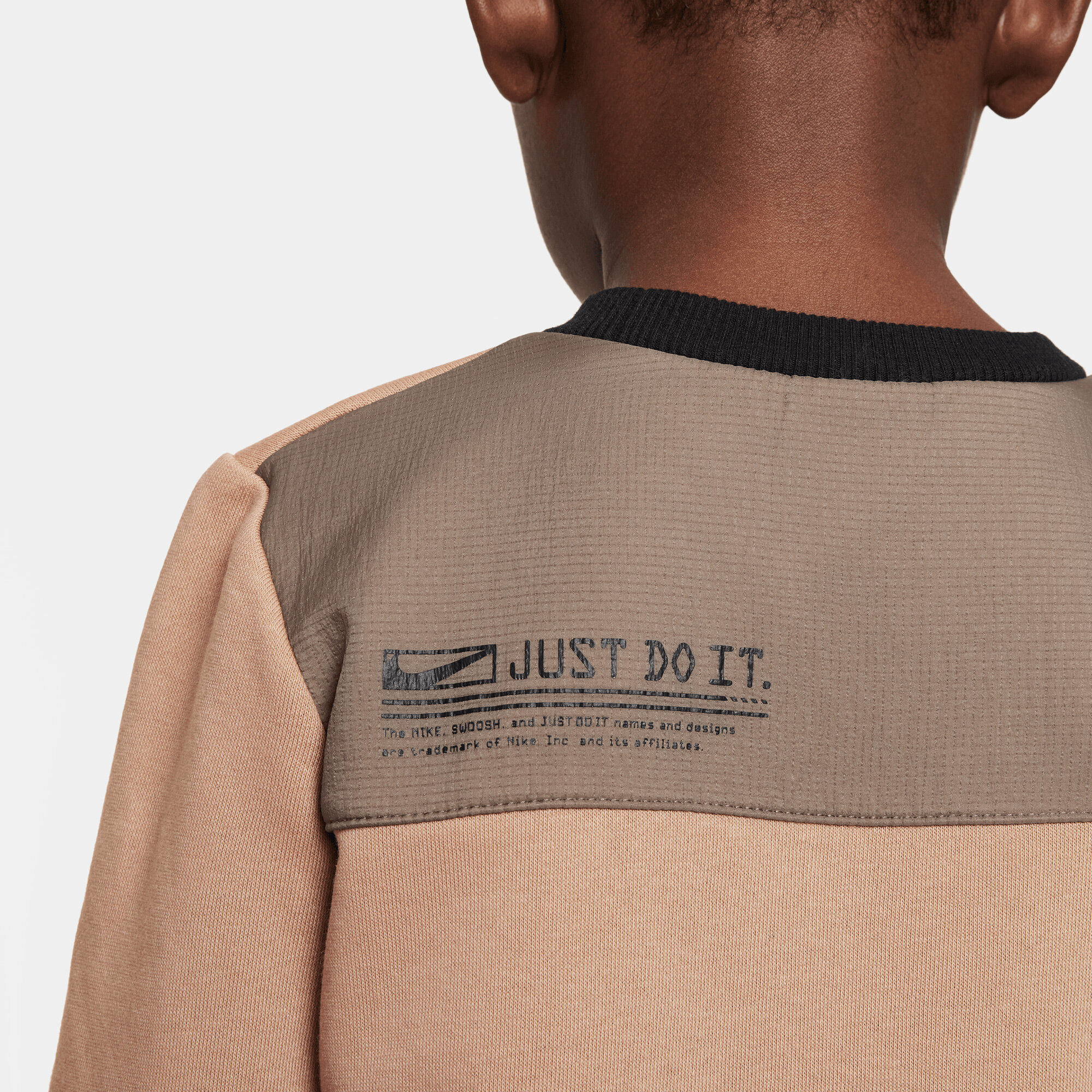 نايكي سبورتسوير بينت يور فيوتشر image number 4