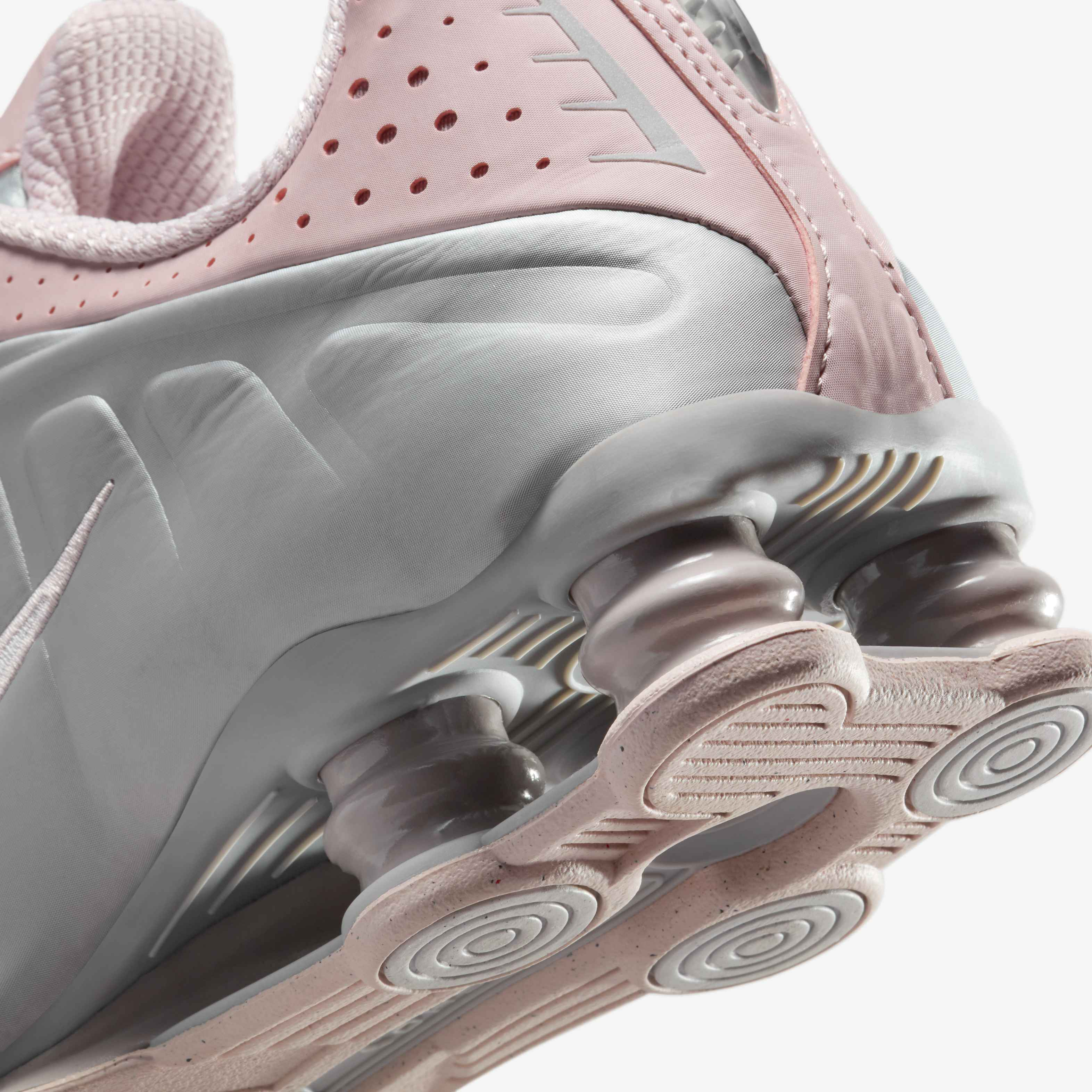 Nike Shox R4 image number 7