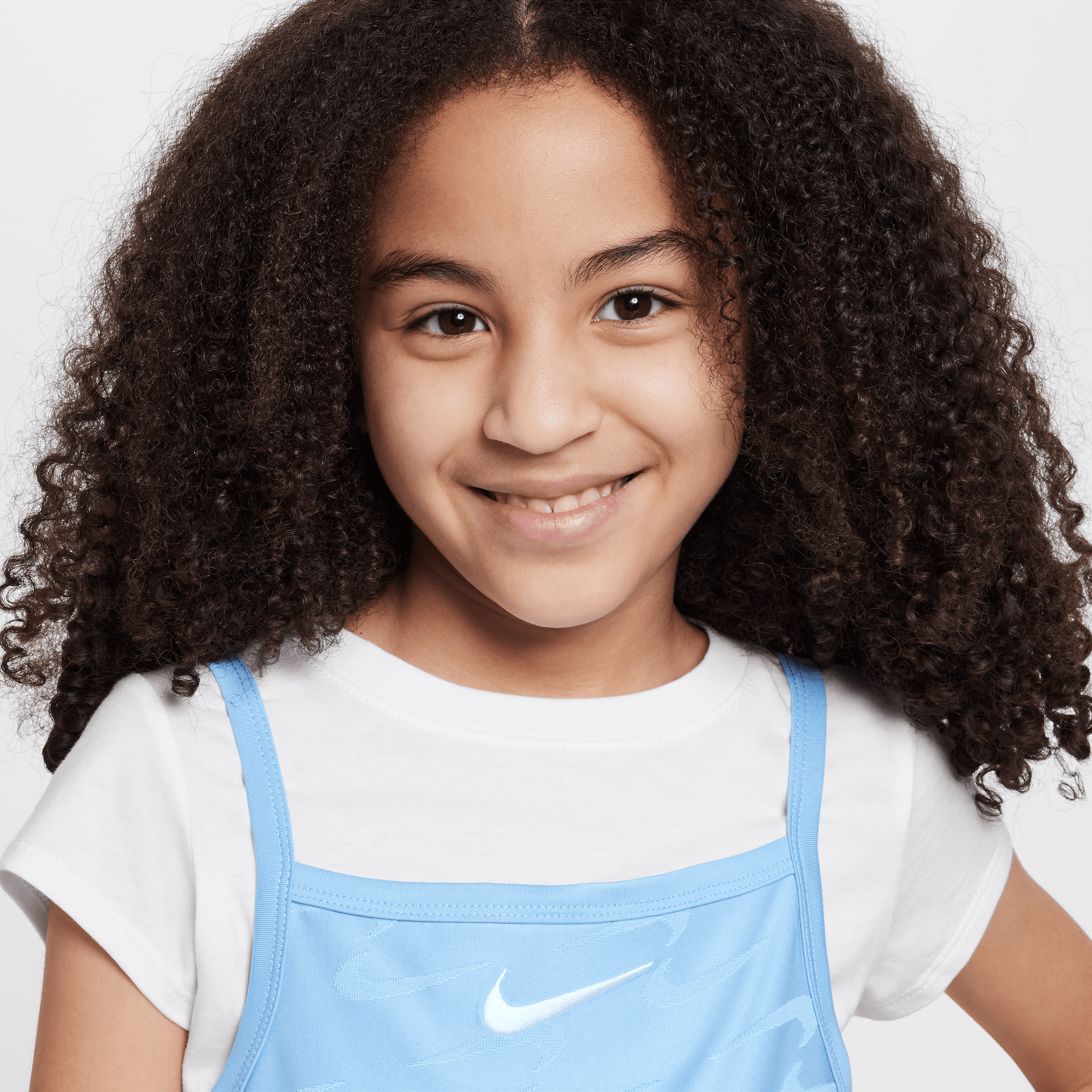 نايكي سووش موشن image number 2