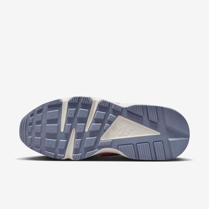 Nike Air Huarache image number 1 Nike Air Huarache image number 1