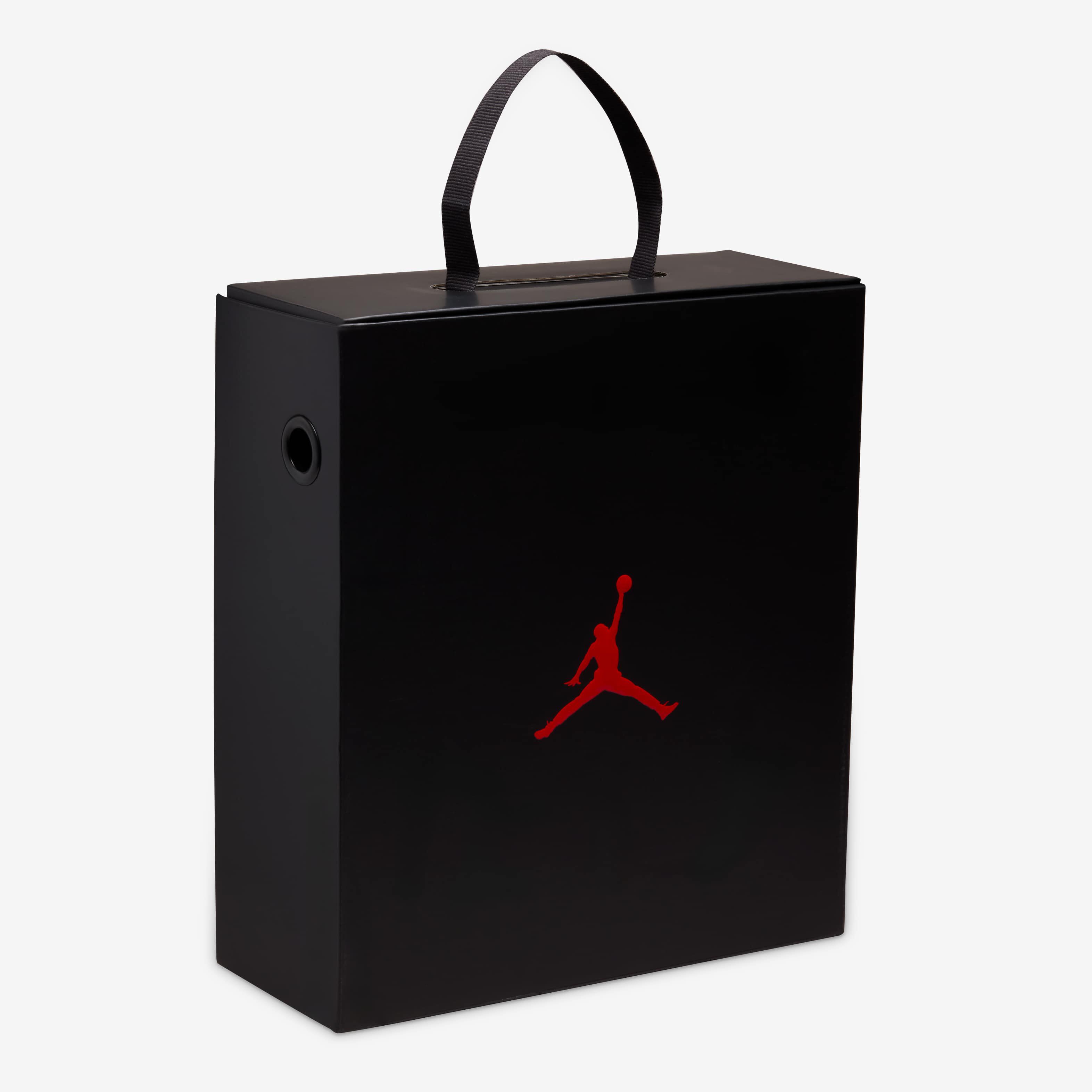 اير جوردن 1 بروكلين لو image number 8