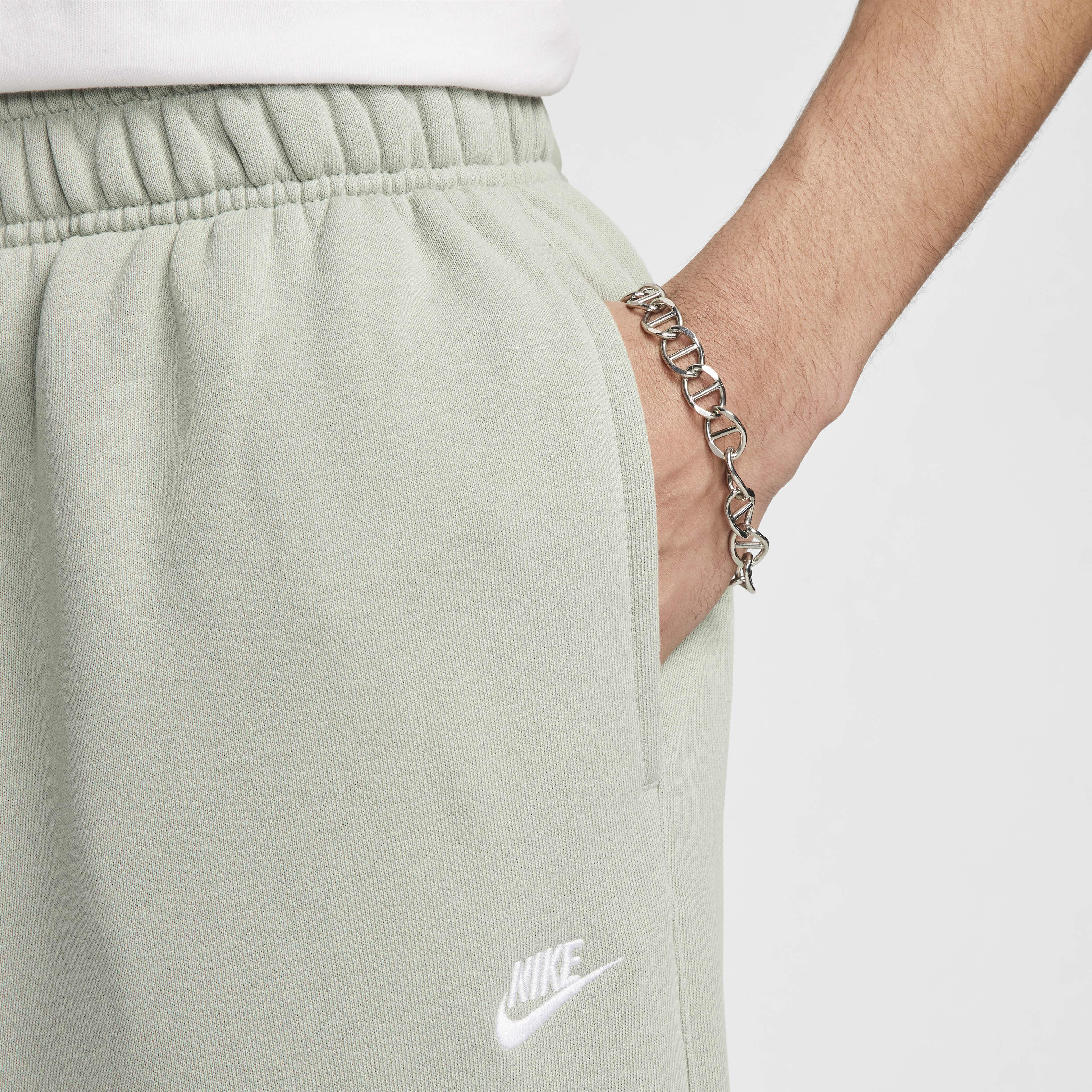 Nike Club Fleece image number 3