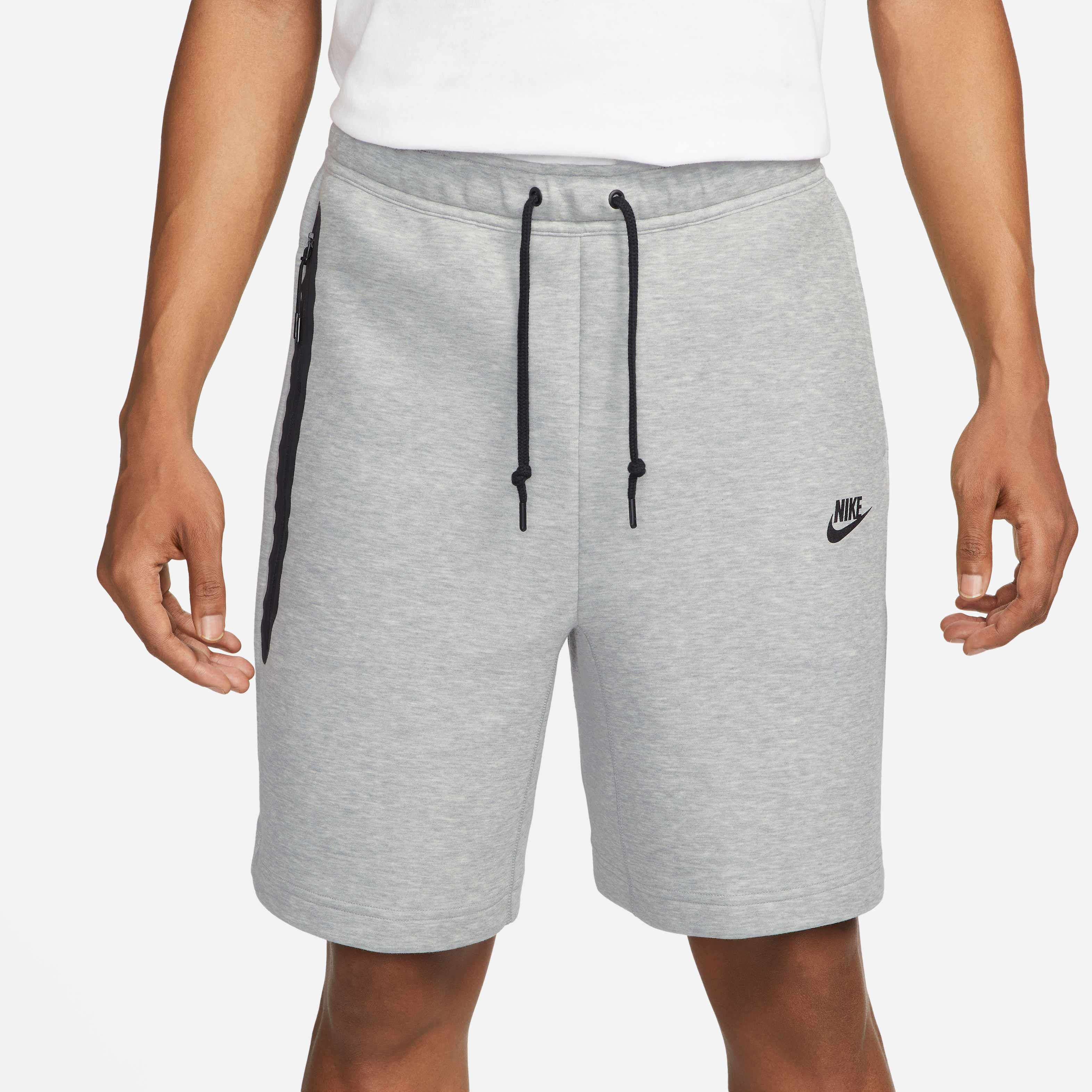 Nike Sportswear Tech Fleece image number 1