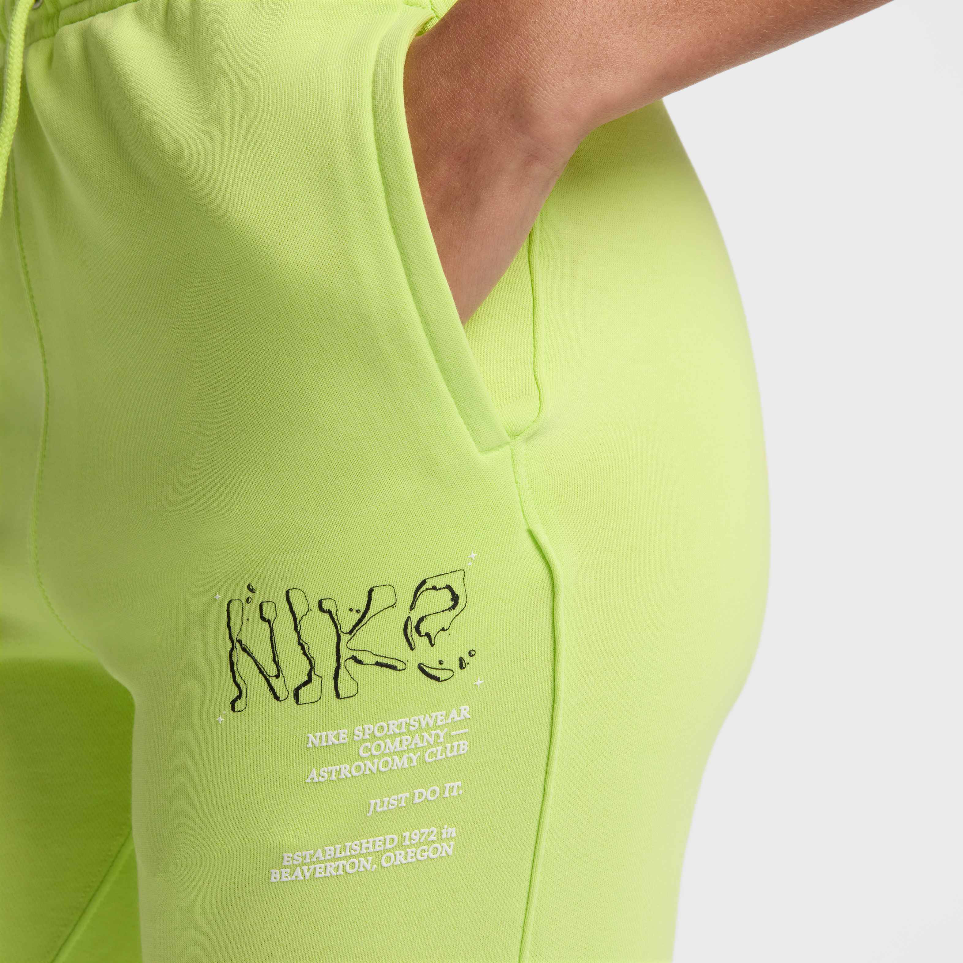 Nike Club image number 2