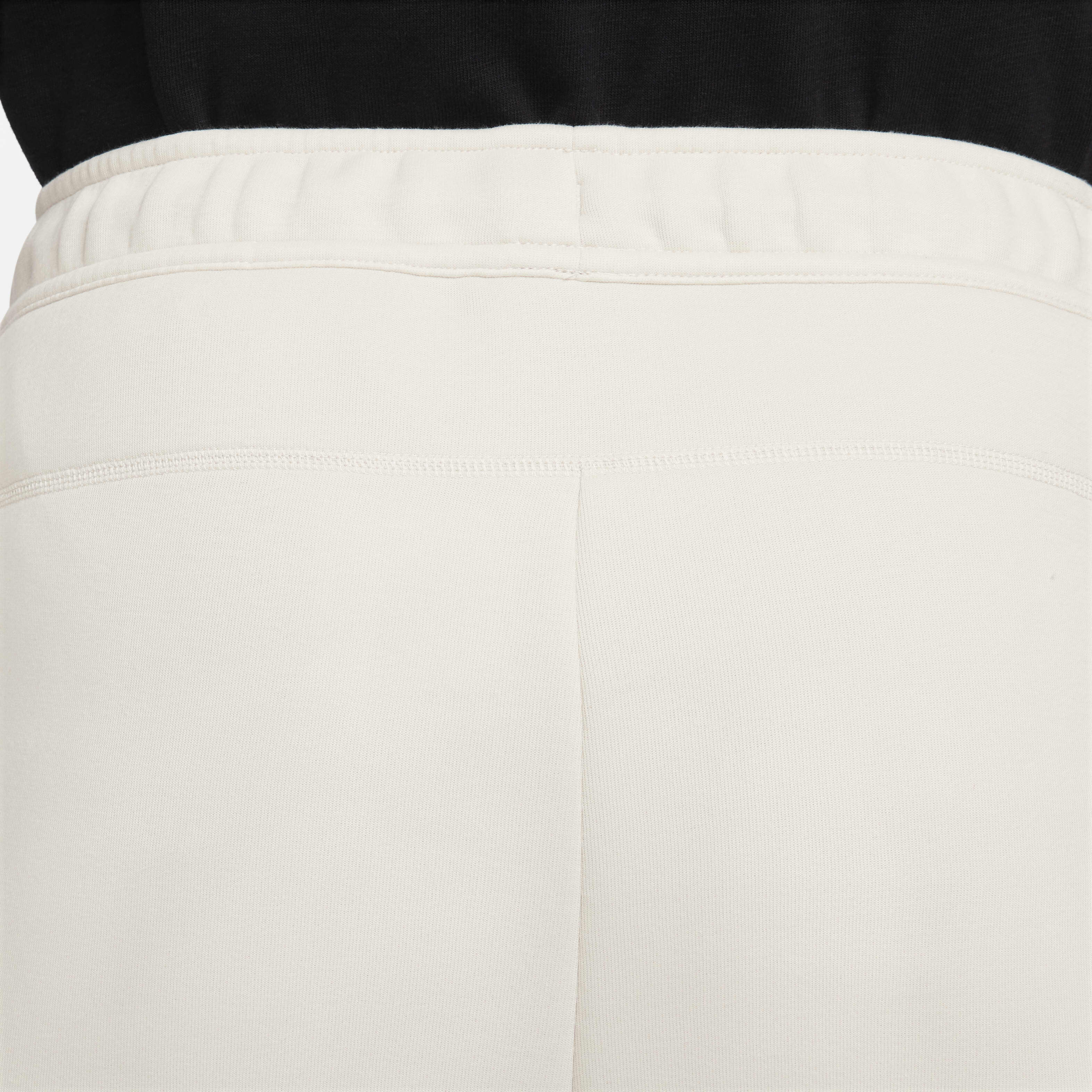 نايكي سبورتسويرت تك فليس image number 5